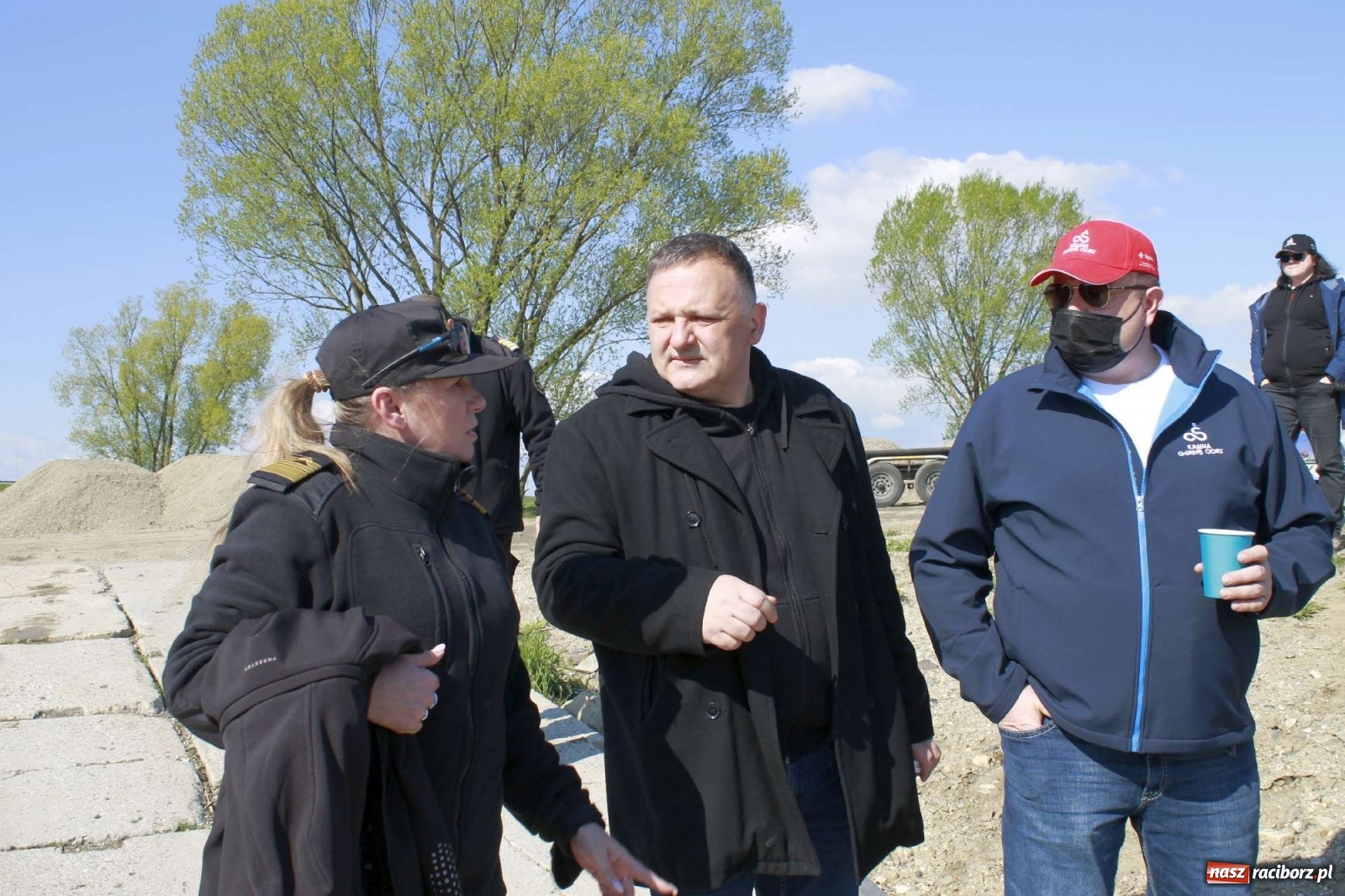 Zdjęcie w galerii na portalu naszraciborz.pl: Jacht ECO AWF wyruszył z Raciborza na rejs badawczy po Odrze. To dawna szalupa rosyjskiego zbiornikowca wiadomości z regionu