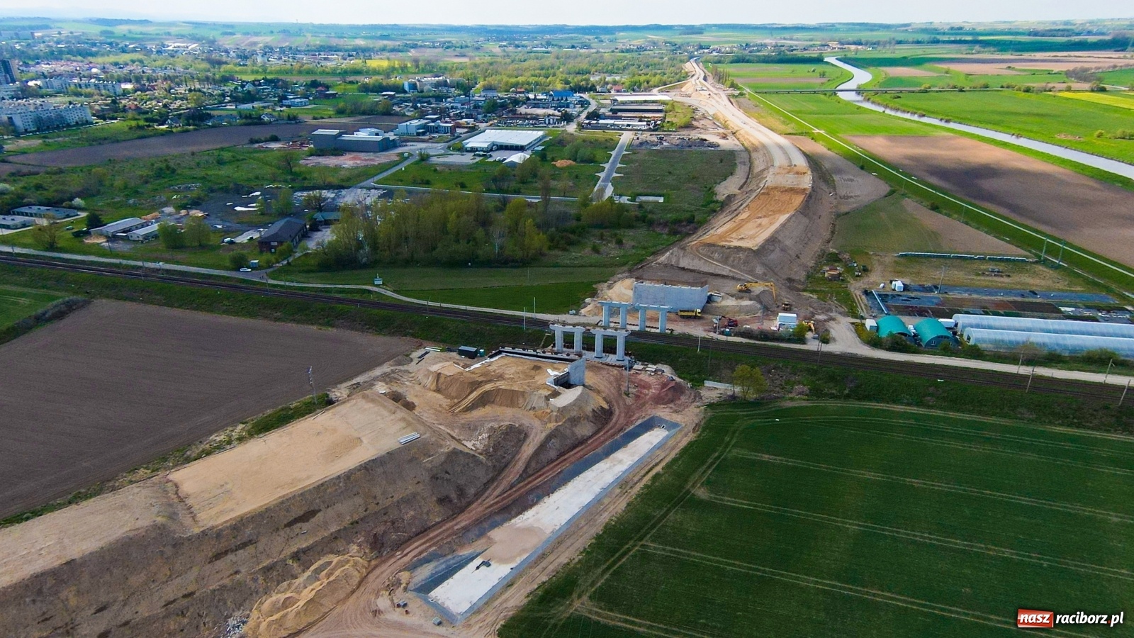 Zdjęcie w galerii na portalu naszraciborz.pl: List do redakcji. Dwa nowe przystanki kolejowe w Raciborzu wiadomości z regionu