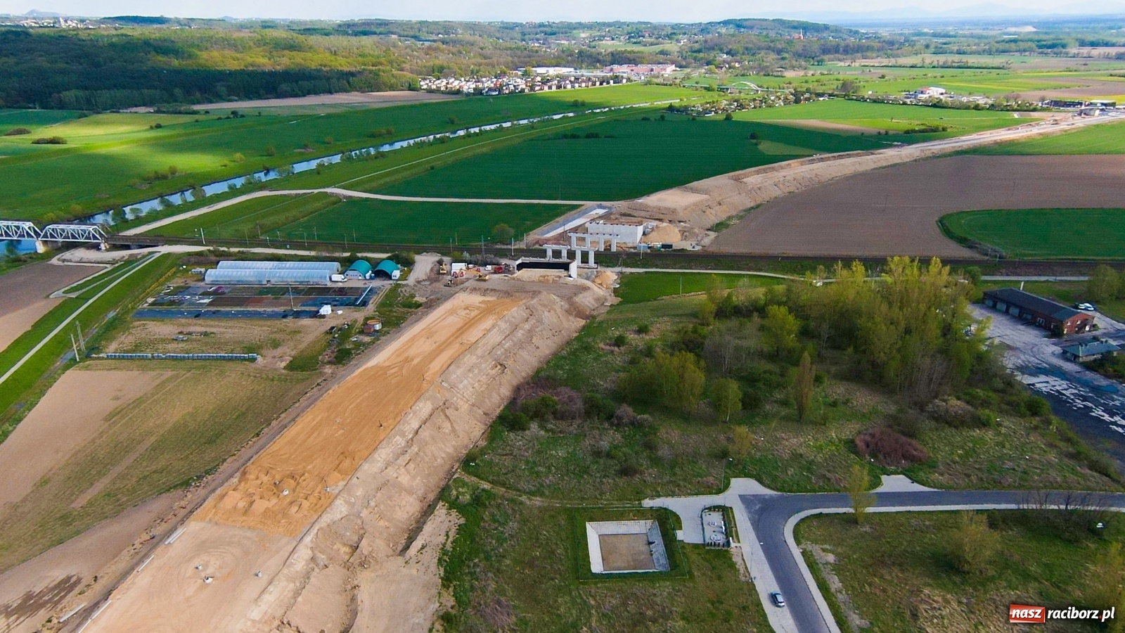 Zdjęcie w galerii na portalu naszraciborz.pl: List do redakcji. Dwa nowe przystanki kolejowe w Raciborzu wiadomości z regionu