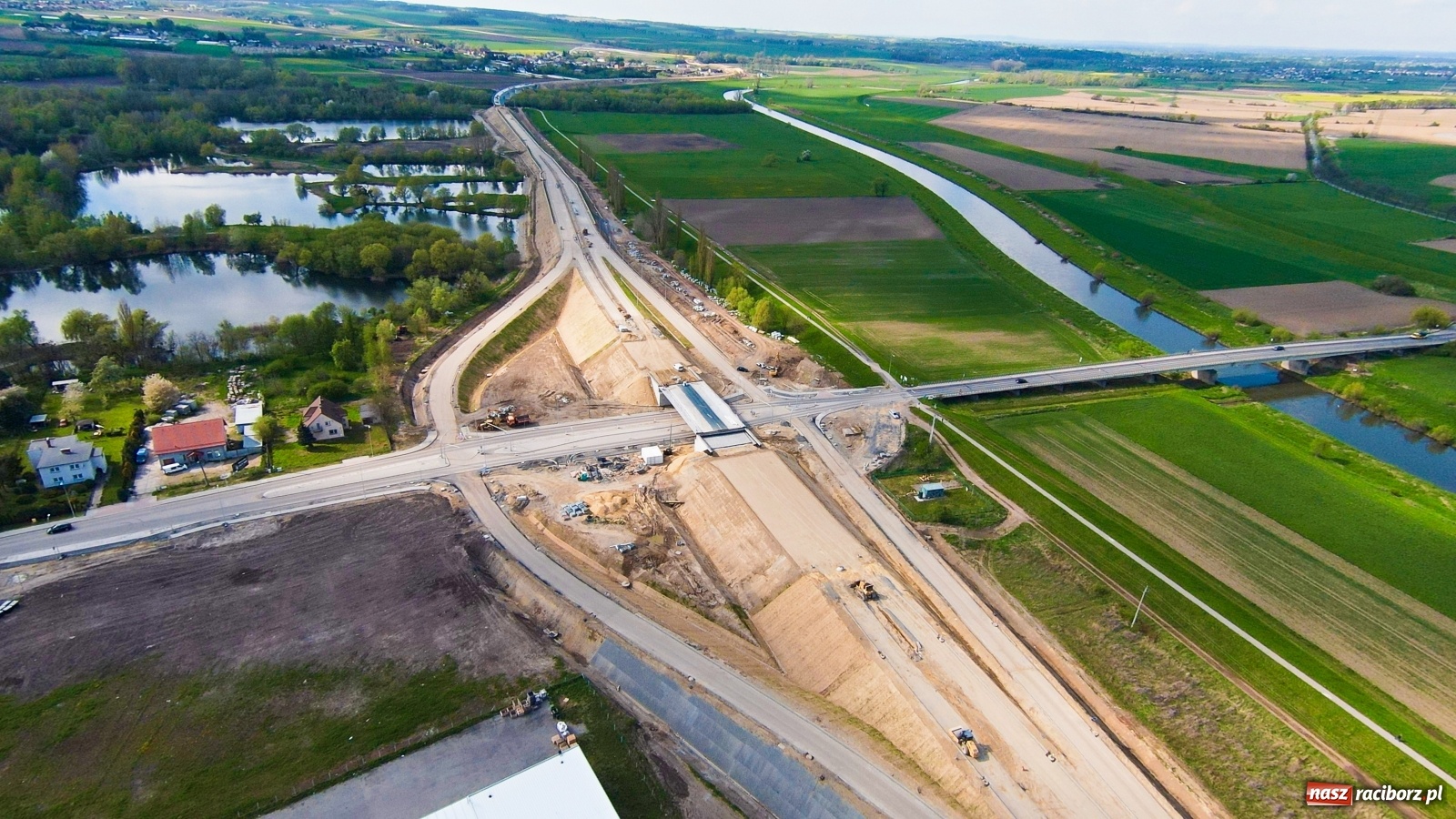 Zdjęcie w galerii na portalu naszraciborz.pl: List do redakcji. Dwa nowe przystanki kolejowe w Raciborzu wiadomości z regionu