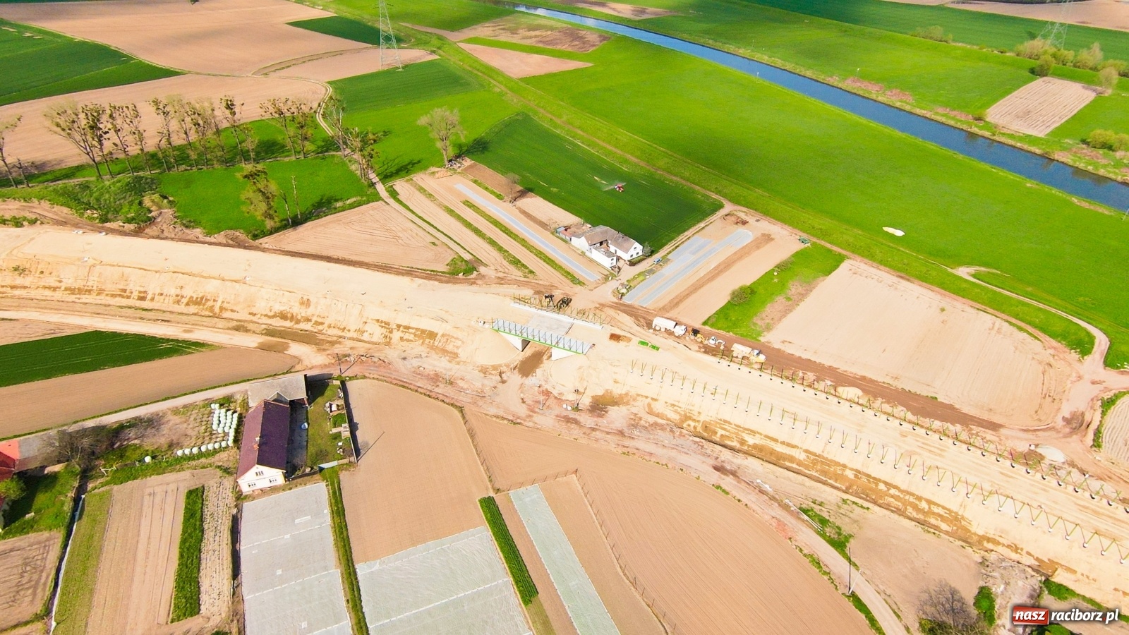 Zdjęcie w galerii na portalu naszraciborz.pl: List do redakcji. Dwa nowe przystanki kolejowe w Raciborzu wiadomości z regionu