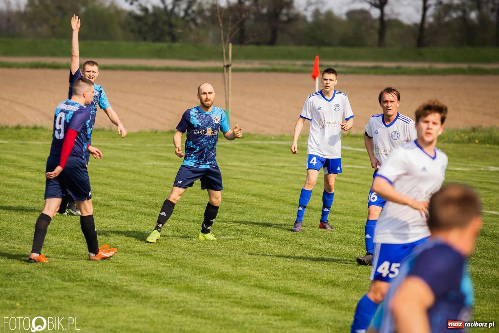 Zdjęcie w galerii na portalu naszraciborz.pl: Karczewski-Potaczek show w Grzegorzowicach [FOTO] wiadomości z regionu