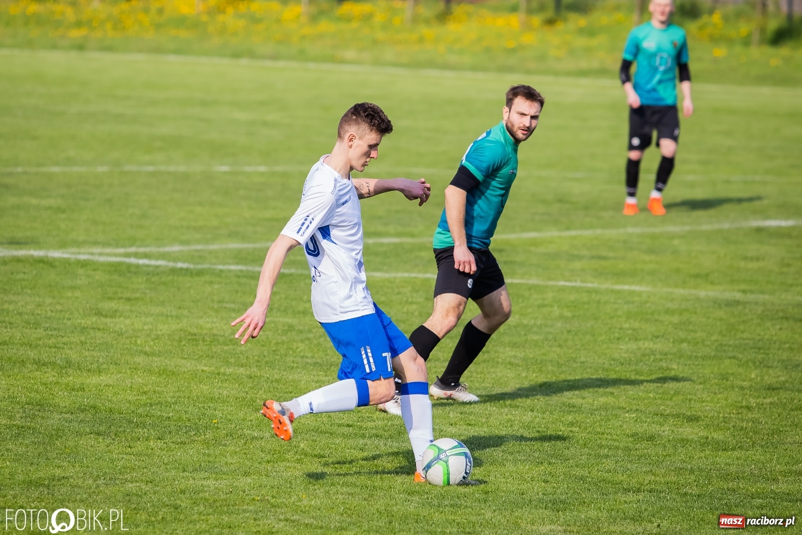 Zdjęcie w galerii na portalu naszraciborz.pl: Unia - Gorzyce. Do przerwy jakoś żarło, potem zdechło [FOTO] wiadomości z regionu