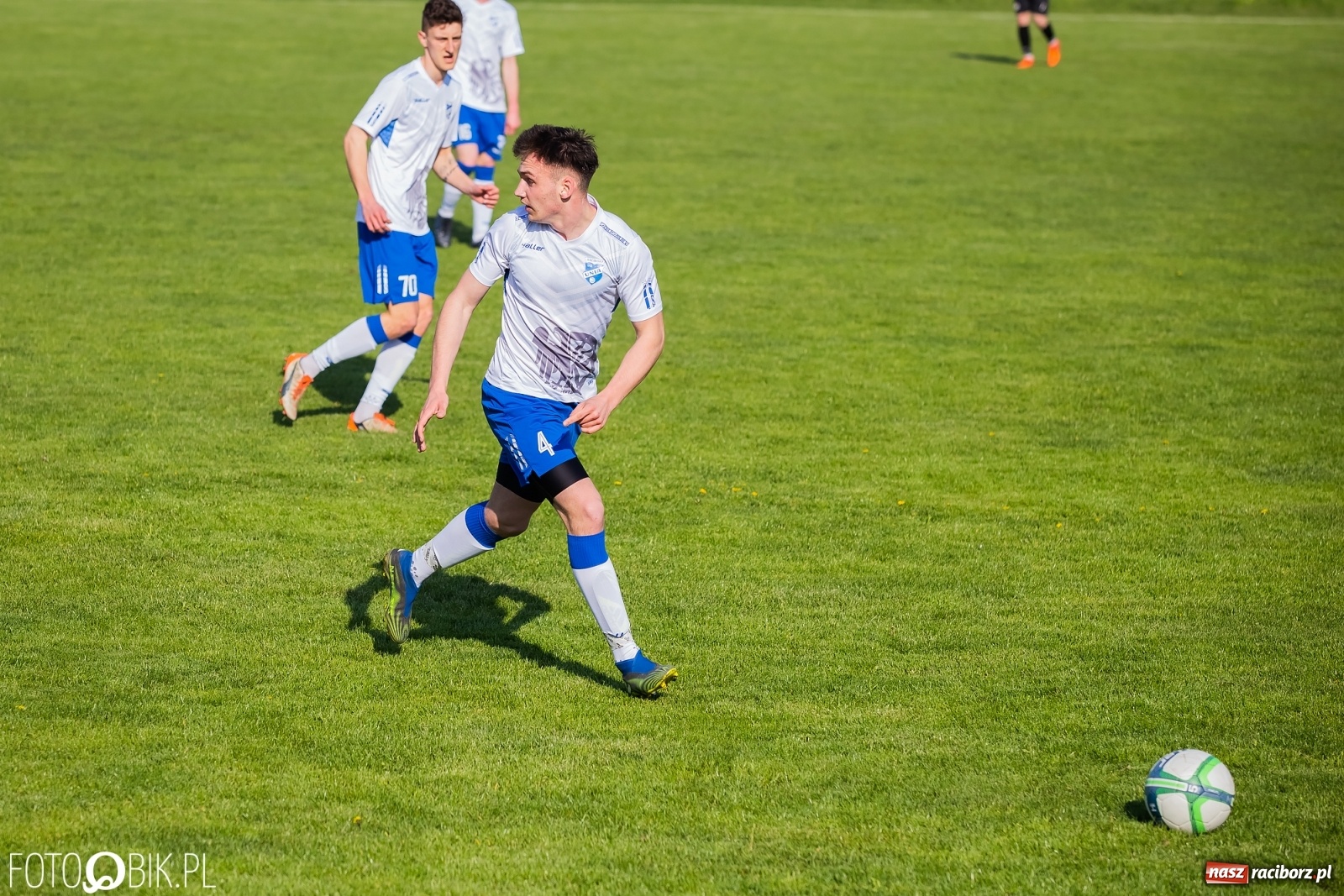 Zdjęcie w galerii na portalu naszraciborz.pl: Unia - Gorzyce. Do przerwy jakoś żarło, potem zdechło [FOTO] wiadomości z regionu