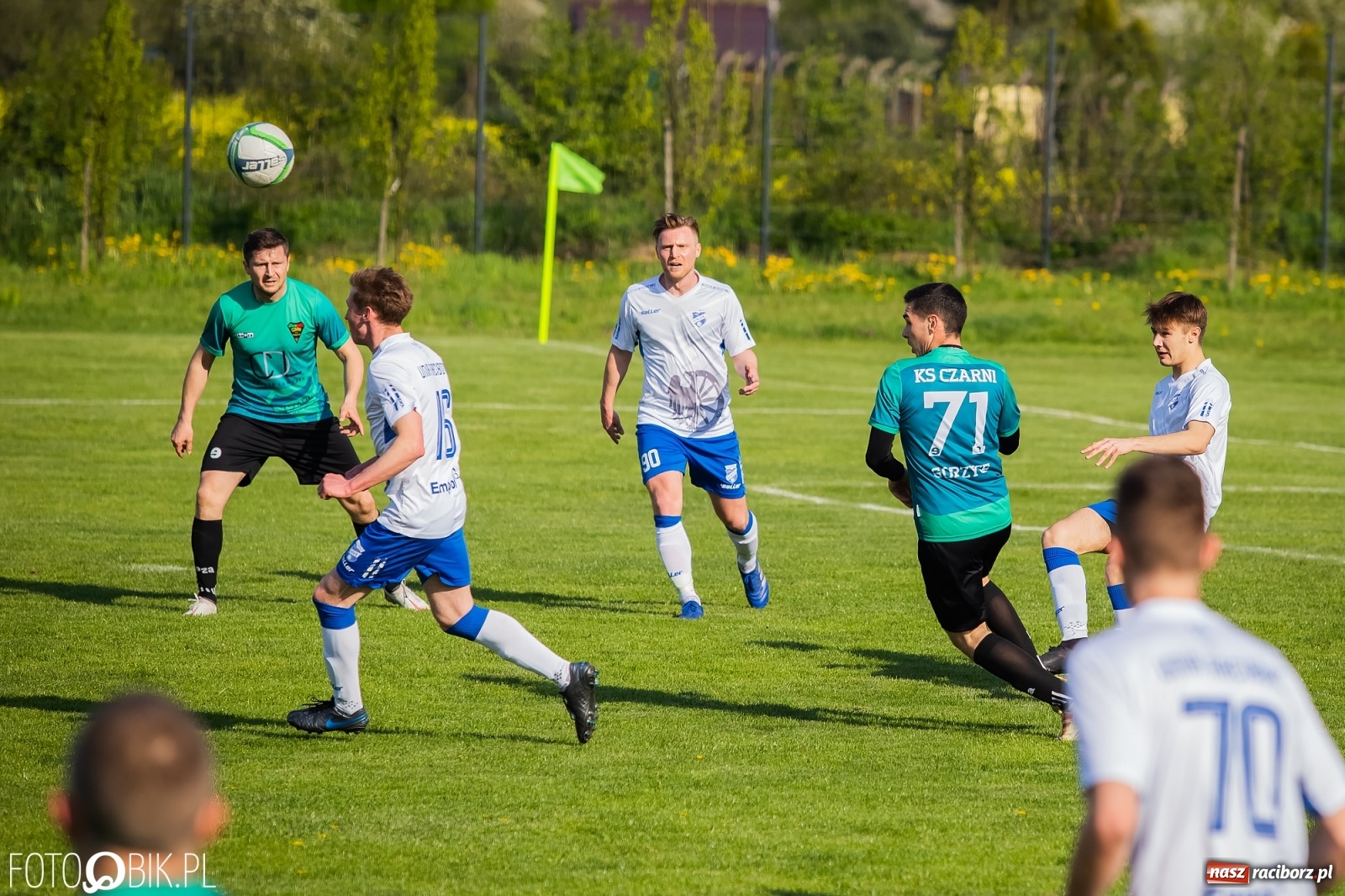 Zdjęcie w galerii na portalu naszraciborz.pl: Unia - Gorzyce. Do przerwy jakoś żarło, potem zdechło [FOTO] wiadomości z regionu