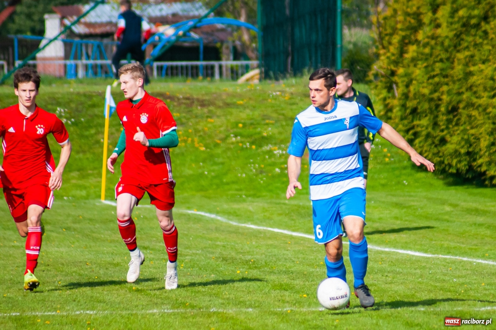 Zdjęcie w galerii na portalu naszraciborz.pl: Trafienia Buchcika i Kowalczyka, to na lidera nie styka [FOTO] wiadomości z regionu