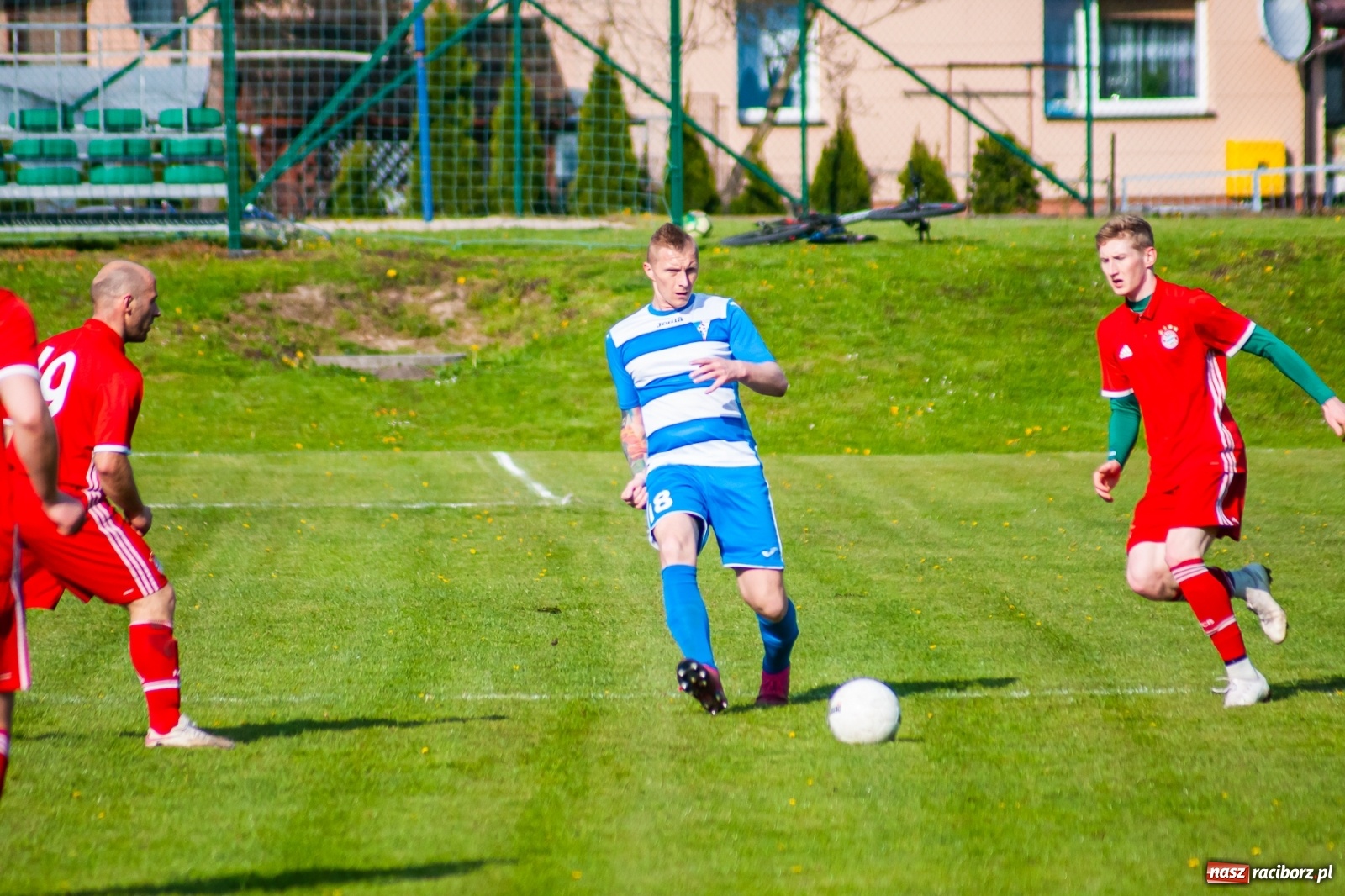 Zdjęcie w galerii na portalu naszraciborz.pl: Trafienia Buchcika i Kowalczyka, to na lidera nie styka [FOTO] wiadomości z regionu