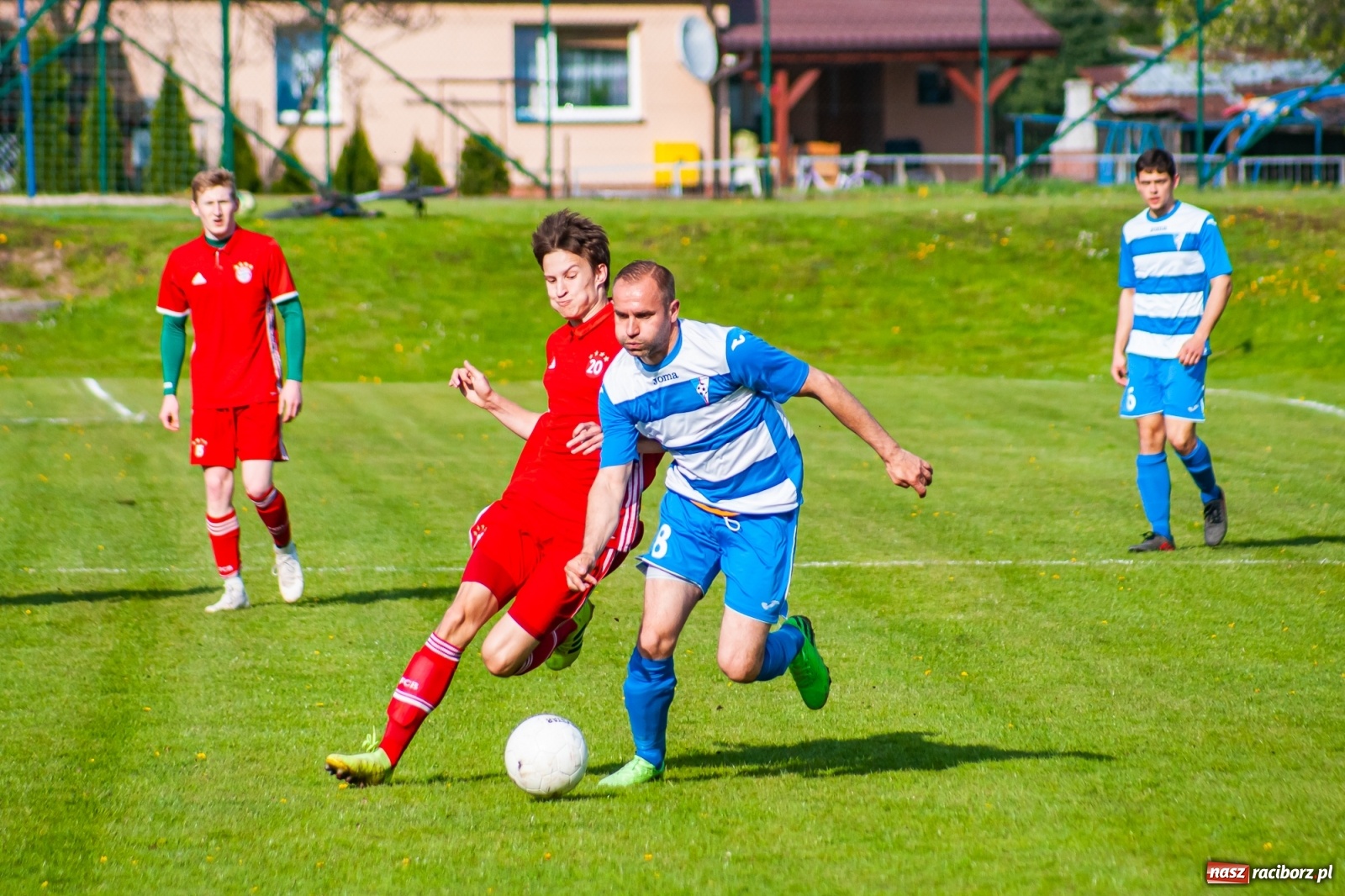Zdjęcie w galerii na portalu naszraciborz.pl: Trafienia Buchcika i Kowalczyka, to na lidera nie styka [FOTO] wiadomości z regionu