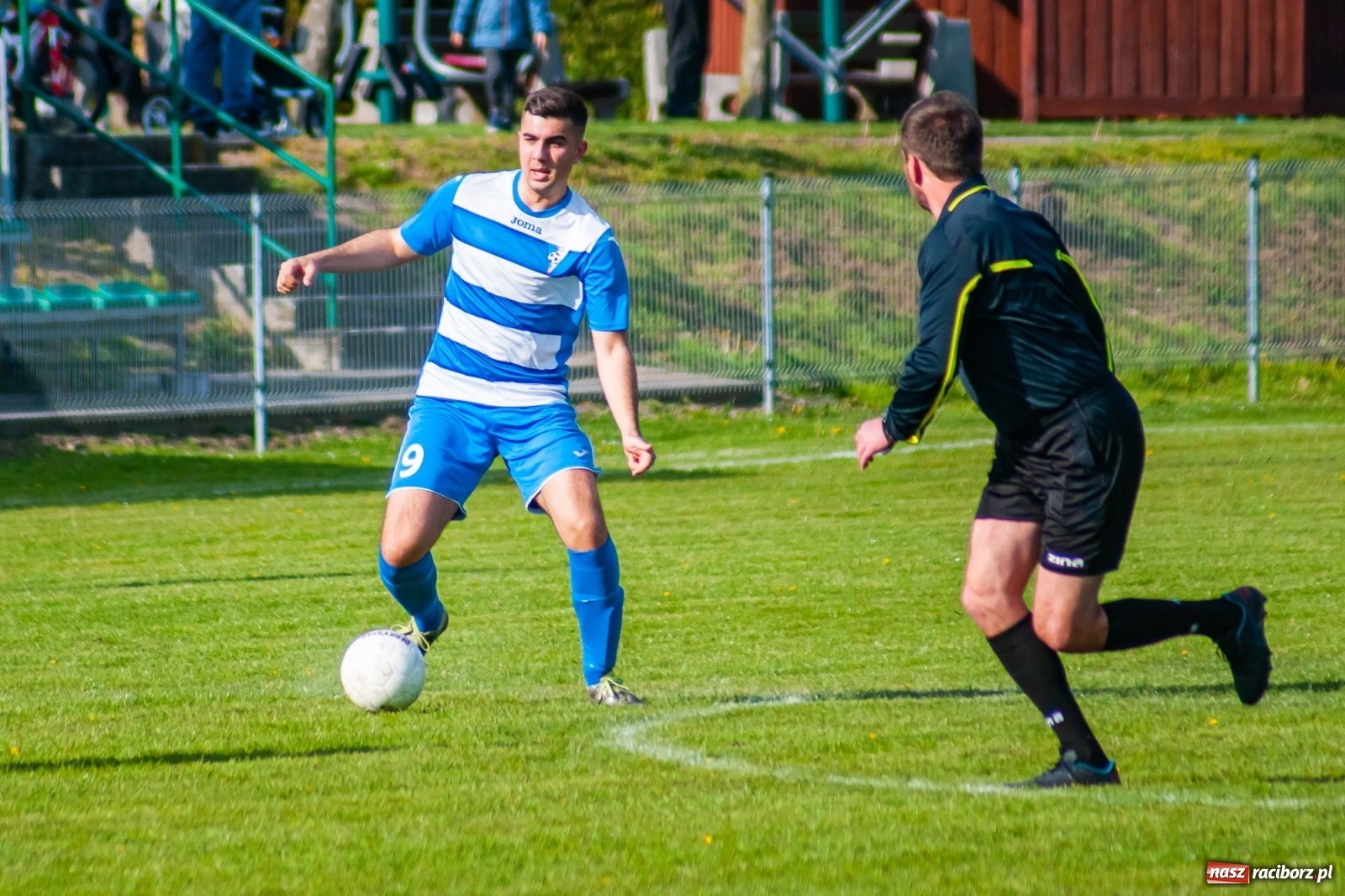 Zdjęcie w galerii na portalu naszraciborz.pl: Trafienia Buchcika i Kowalczyka, to na lidera nie styka [FOTO] wiadomości z regionu