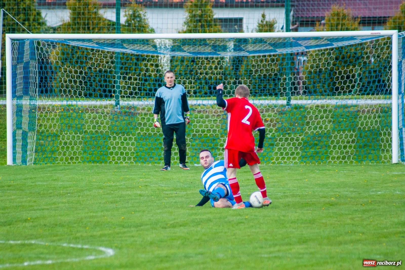 Zdjęcie w galerii na portalu naszraciborz.pl: Trafienia Buchcika i Kowalczyka, to na lidera nie styka [FOTO] wiadomości z regionu