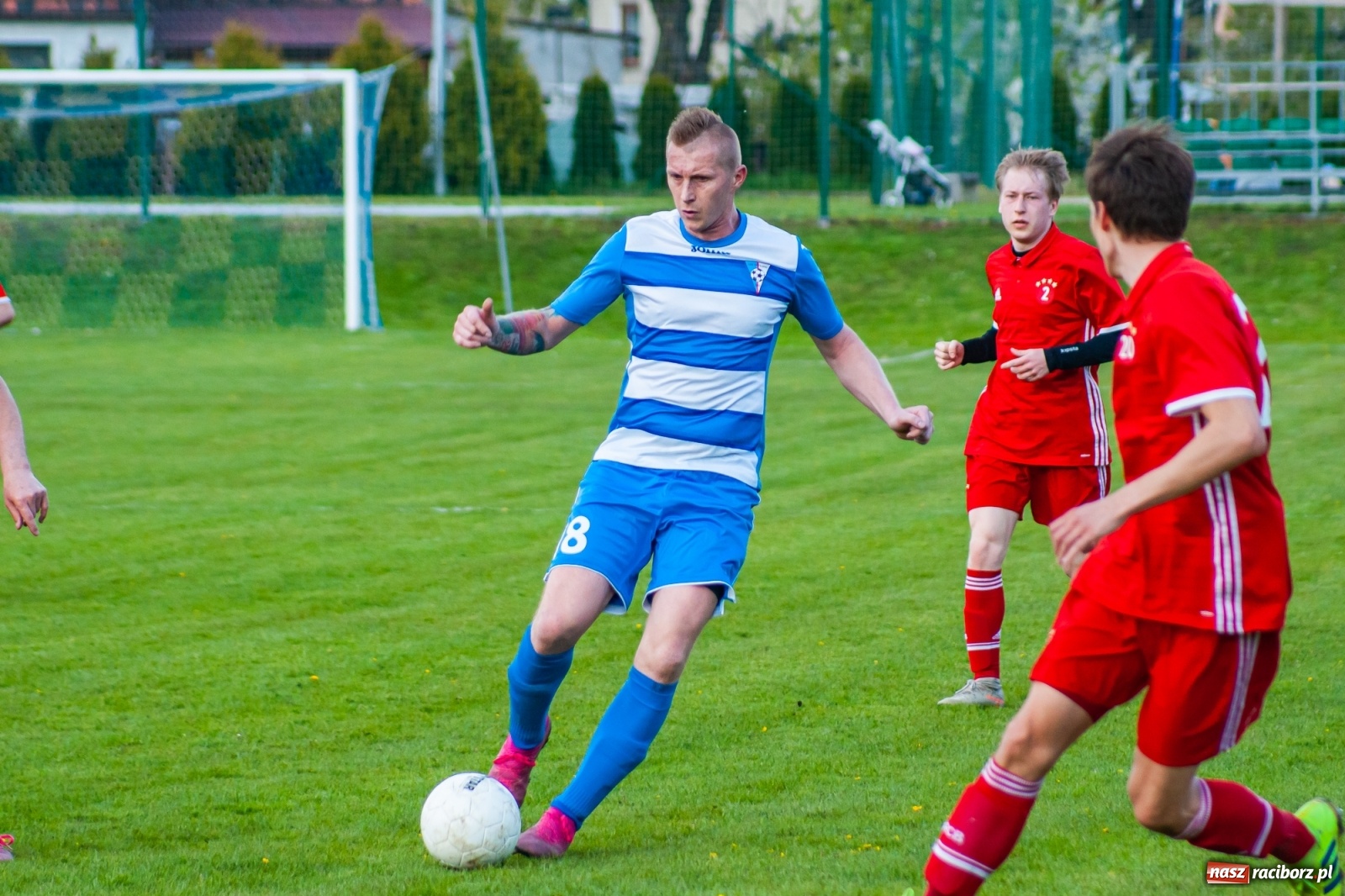 Zdjęcie w galerii na portalu naszraciborz.pl: Trafienia Buchcika i Kowalczyka, to na lidera nie styka [FOTO] wiadomości z regionu