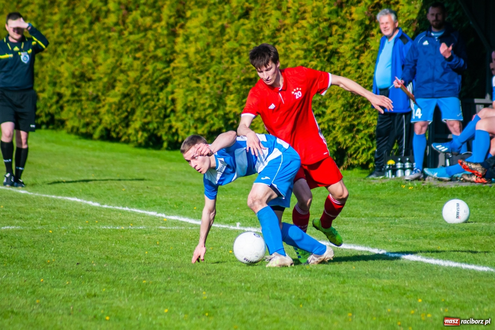 Zdjęcie w galerii na portalu naszraciborz.pl: Trafienia Buchcika i Kowalczyka, to na lidera nie styka [FOTO] wiadomości z regionu