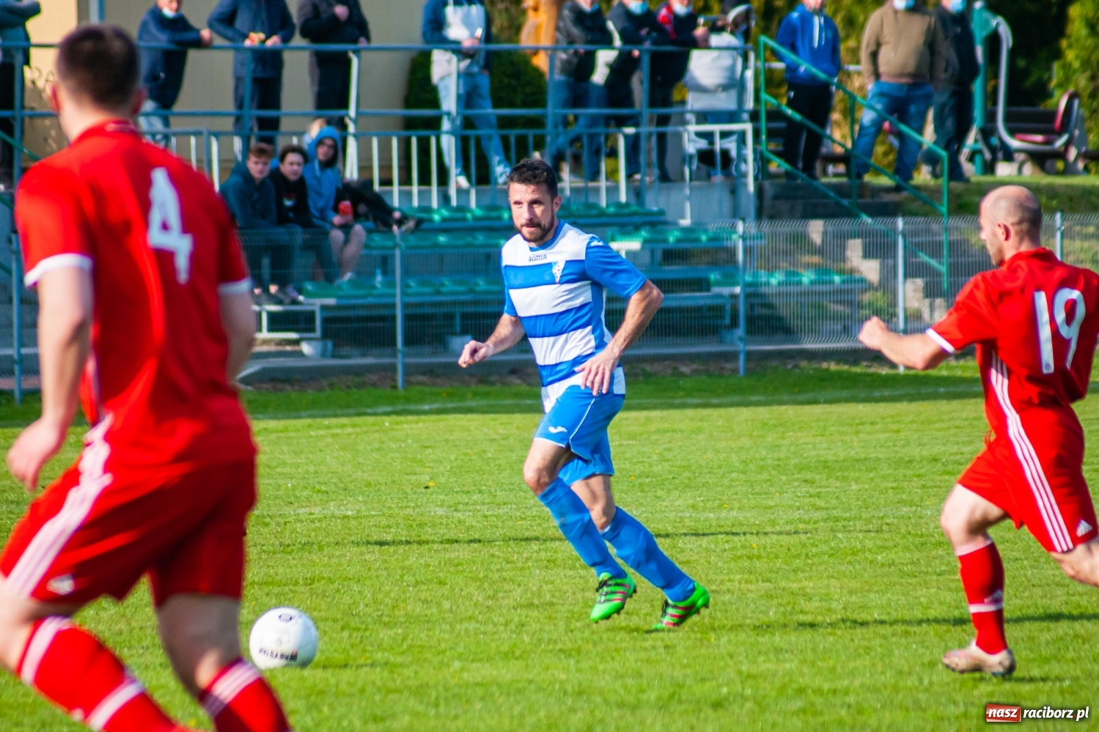 Zdjęcie w galerii na portalu naszraciborz.pl: Trafienia Buchcika i Kowalczyka, to na lidera nie styka [FOTO] wiadomości z regionu