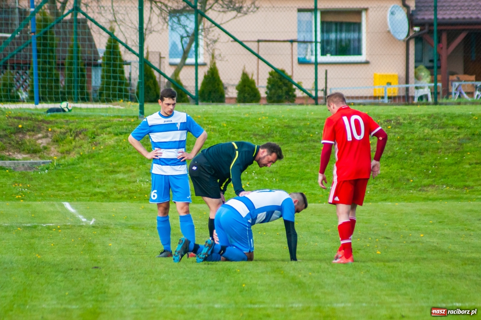 Zdjęcie w galerii na portalu naszraciborz.pl: Trafienia Buchcika i Kowalczyka, to na lidera nie styka [FOTO] wiadomości z regionu