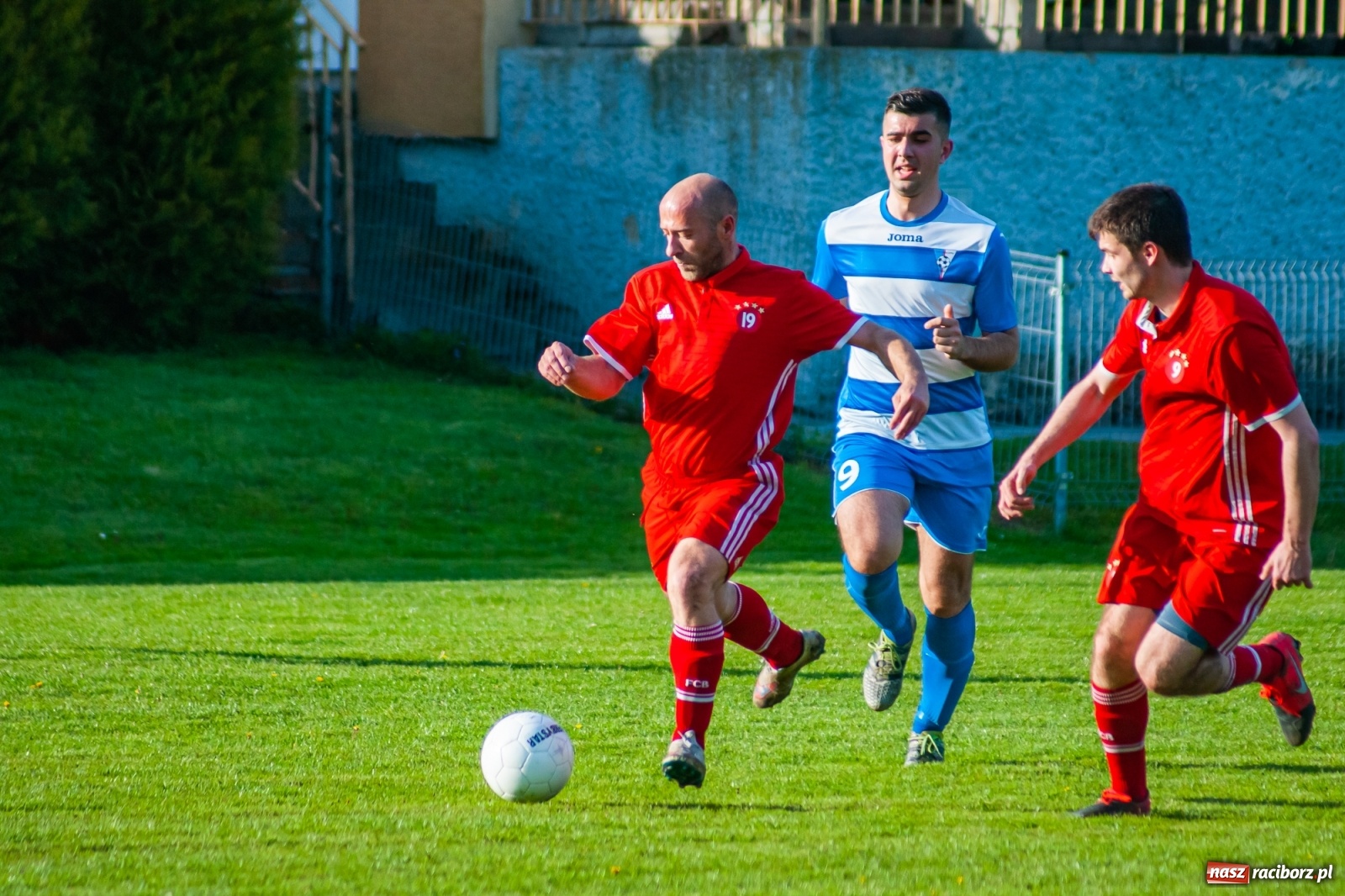 Zdjęcie w galerii na portalu naszraciborz.pl: Trafienia Buchcika i Kowalczyka, to na lidera nie styka [FOTO] wiadomości z regionu