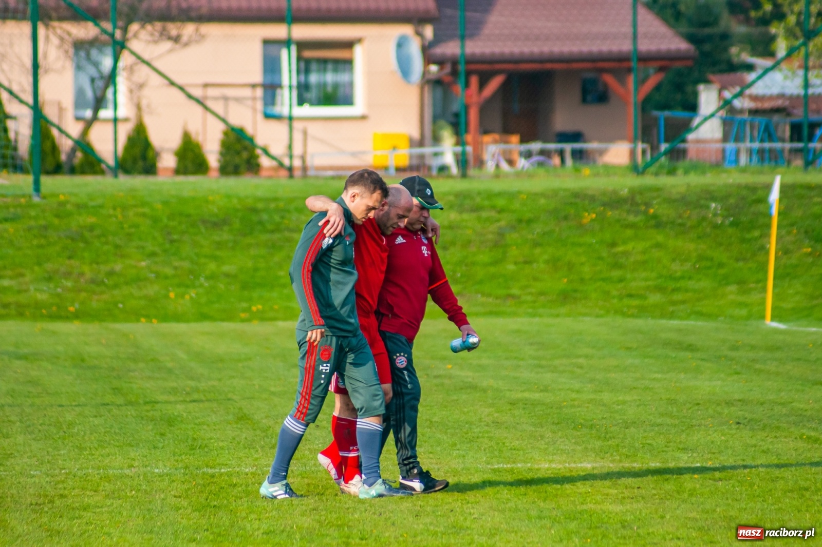 Zdjęcie w galerii na portalu naszraciborz.pl: Trafienia Buchcika i Kowalczyka, to na lidera nie styka [FOTO] wiadomości z regionu