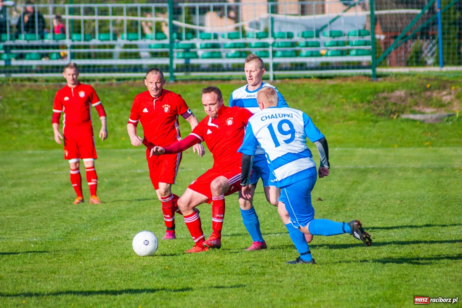Zdjęcie w galerii na portalu naszraciborz.pl: Trafienia Buchcika i Kowalczyka, to na lidera nie styka [FOTO] wiadomości z regionu