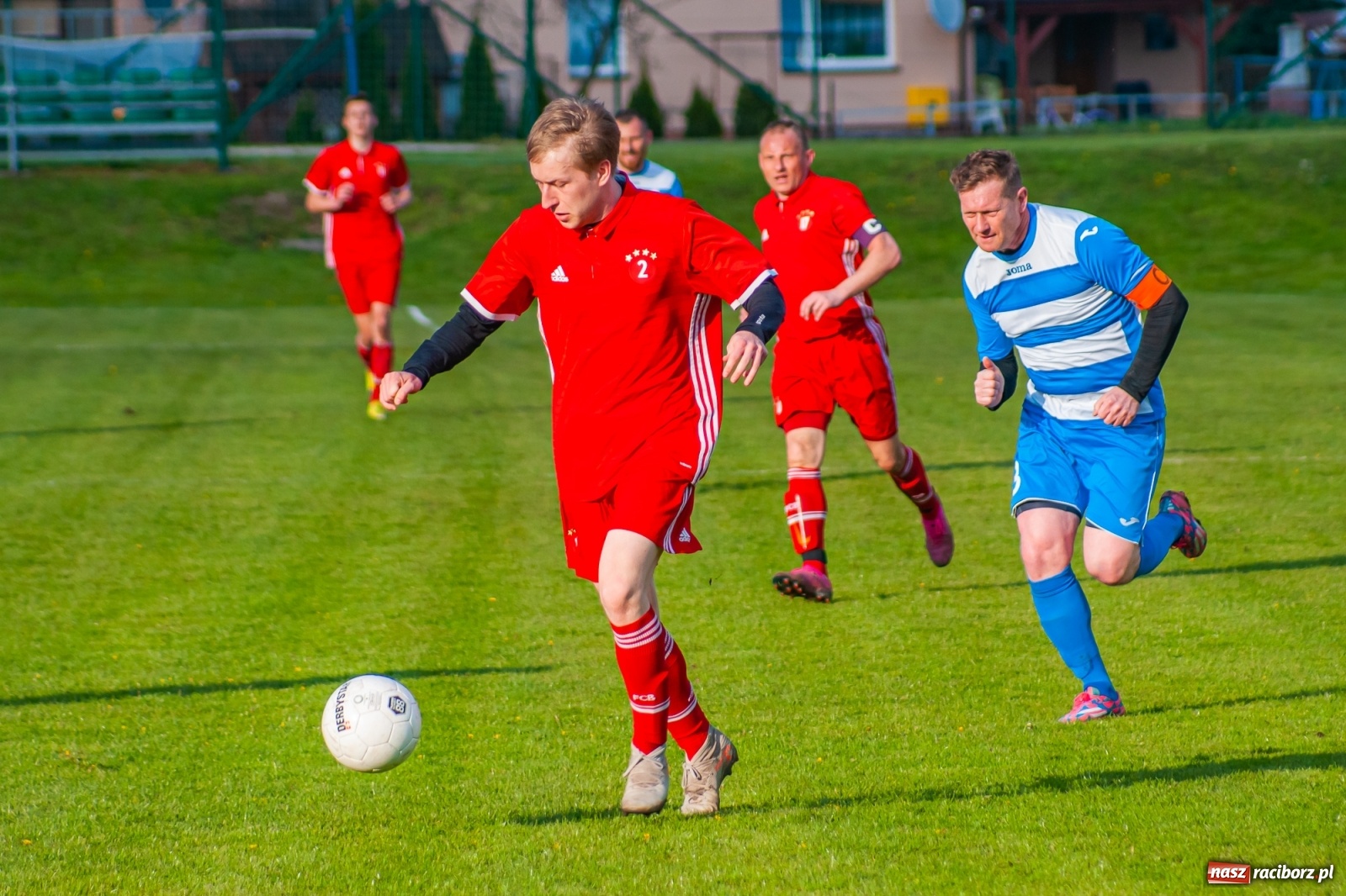 Zdjęcie w galerii na portalu naszraciborz.pl: Trafienia Buchcika i Kowalczyka, to na lidera nie styka [FOTO] wiadomości z regionu