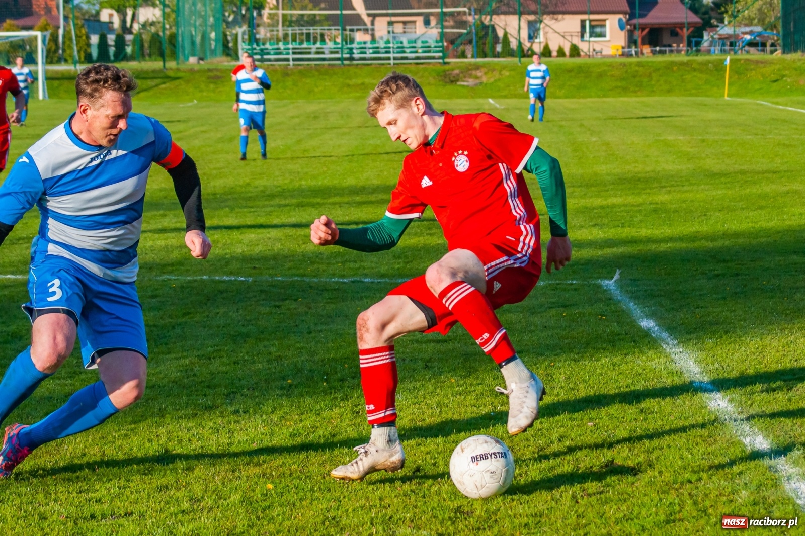 Zdjęcie w galerii na portalu naszraciborz.pl: Trafienia Buchcika i Kowalczyka, to na lidera nie styka [FOTO] wiadomości z regionu