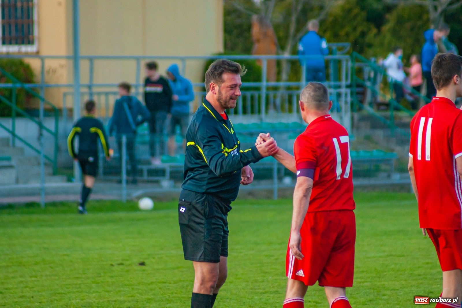 Zdjęcie w galerii na portalu naszraciborz.pl: Trafienia Buchcika i Kowalczyka, to na lidera nie styka [FOTO] wiadomości z regionu