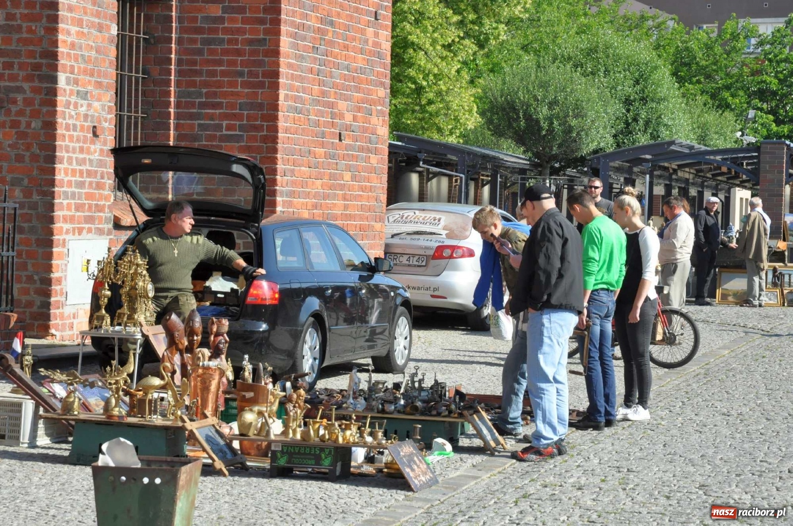 Zdjęcie w galerii na portalu naszraciborz.pl: W Raciborzu przydałby się targ staroci. Jest kilka propozycji lokalizacji wiadomości z regionu
