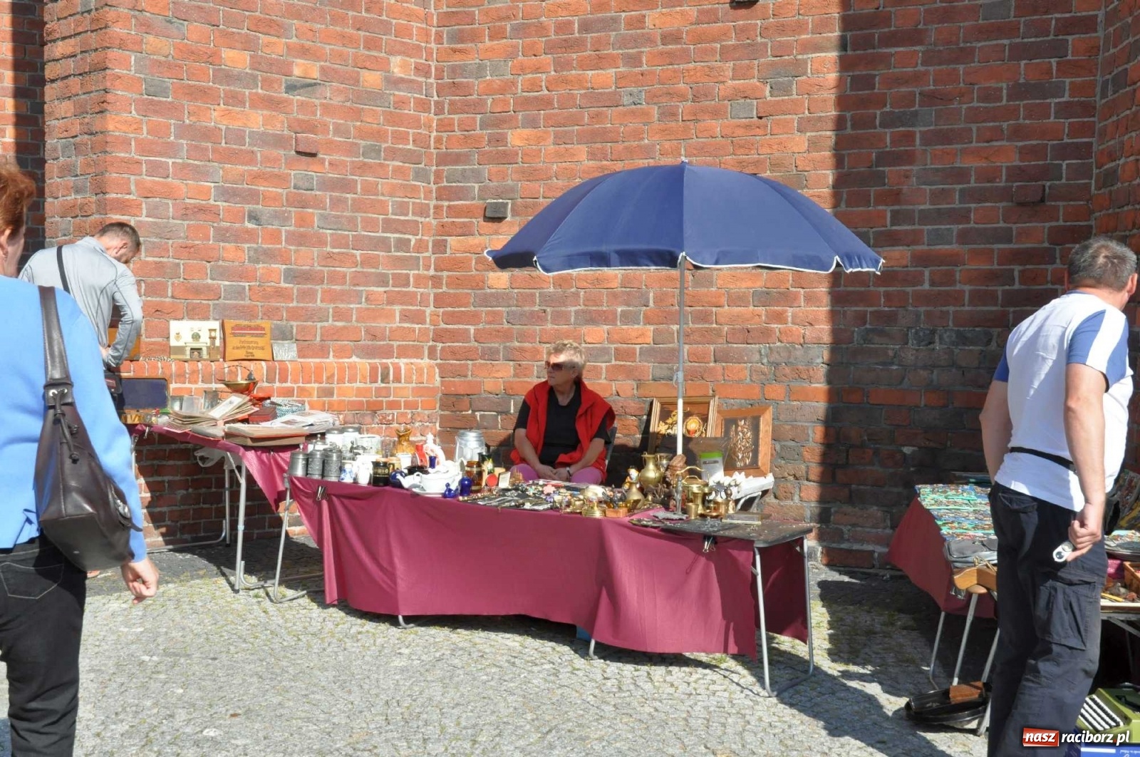 Zdjęcie w galerii na portalu naszraciborz.pl: W Raciborzu przydałby się targ staroci. Jest kilka propozycji lokalizacji wiadomości z regionu