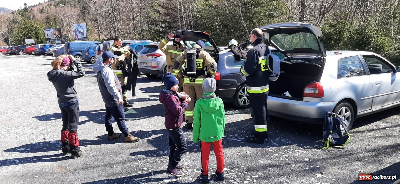 Zdjęcie w galerii na portalu naszraciborz.pl: Druhowie z Samborowic i Roszkowa zdobyli Śnieżnik [FOTO] wiadomości z regionu