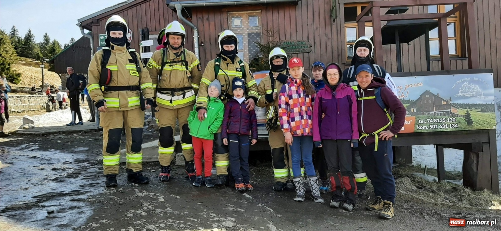 Zdjęcie w galerii na portalu naszraciborz.pl: Druhowie z Samborowic i Roszkowa zdobyli Śnieżnik [FOTO] wiadomości z regionu