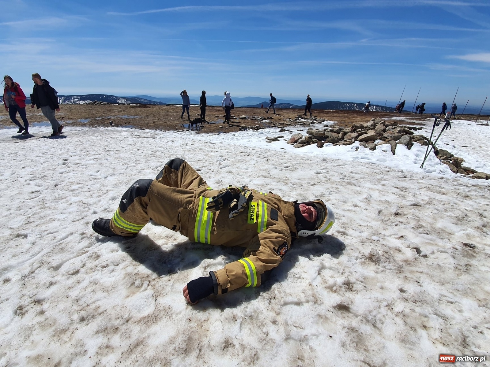 Zdjęcie w galerii na portalu naszraciborz.pl: Druhowie z Samborowic i Roszkowa zdobyli Śnieżnik [FOTO] wiadomości z regionu