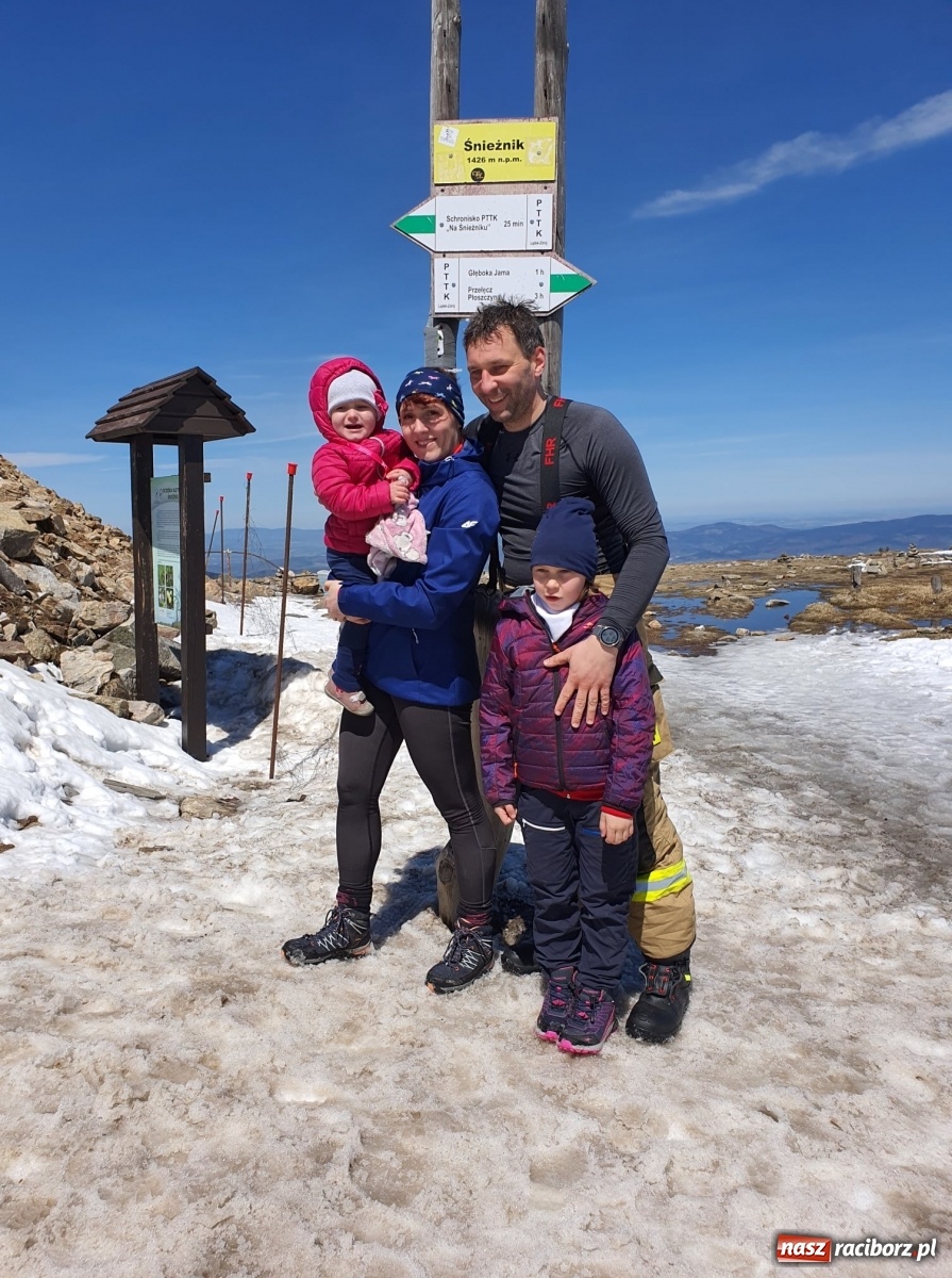 Zdjęcie w galerii na portalu naszraciborz.pl: Druhowie z Samborowic i Roszkowa zdobyli Śnieżnik [FOTO] wiadomości z regionu