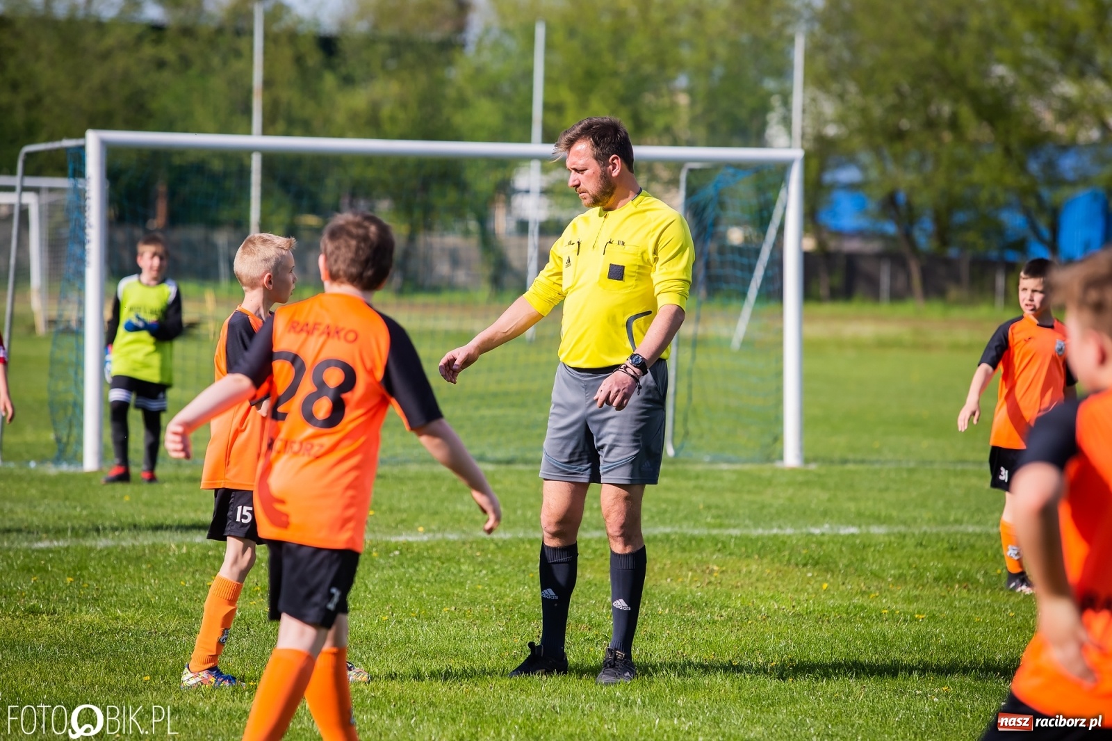 Zdjęcie w galerii na portalu naszraciborz.pl: Młodzi piłkarze Rafako na czele [FOTO] wiadomości z regionu