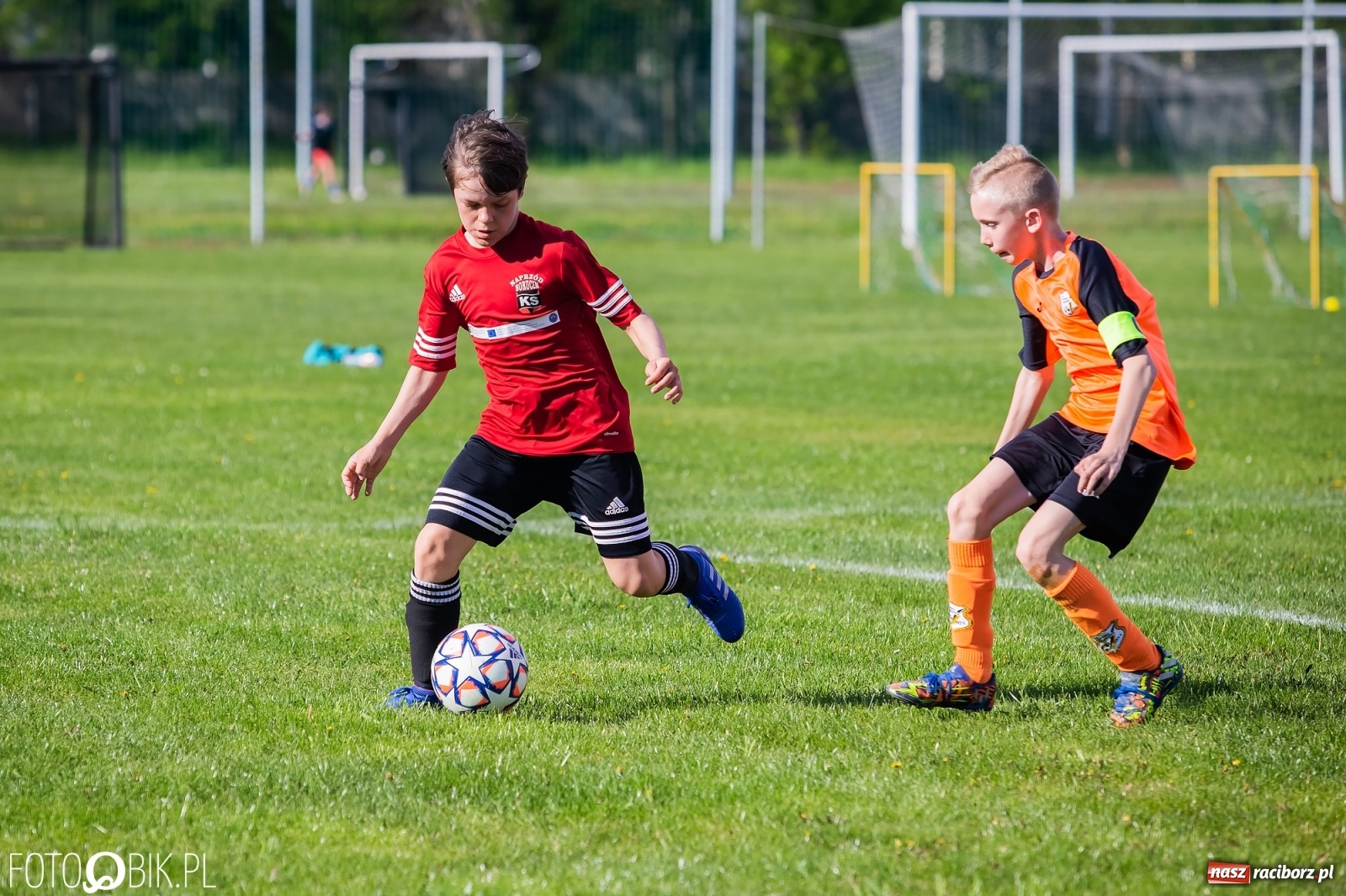Zdjęcie w galerii na portalu naszraciborz.pl: Młodzi piłkarze Rafako na czele [FOTO] wiadomości z regionu