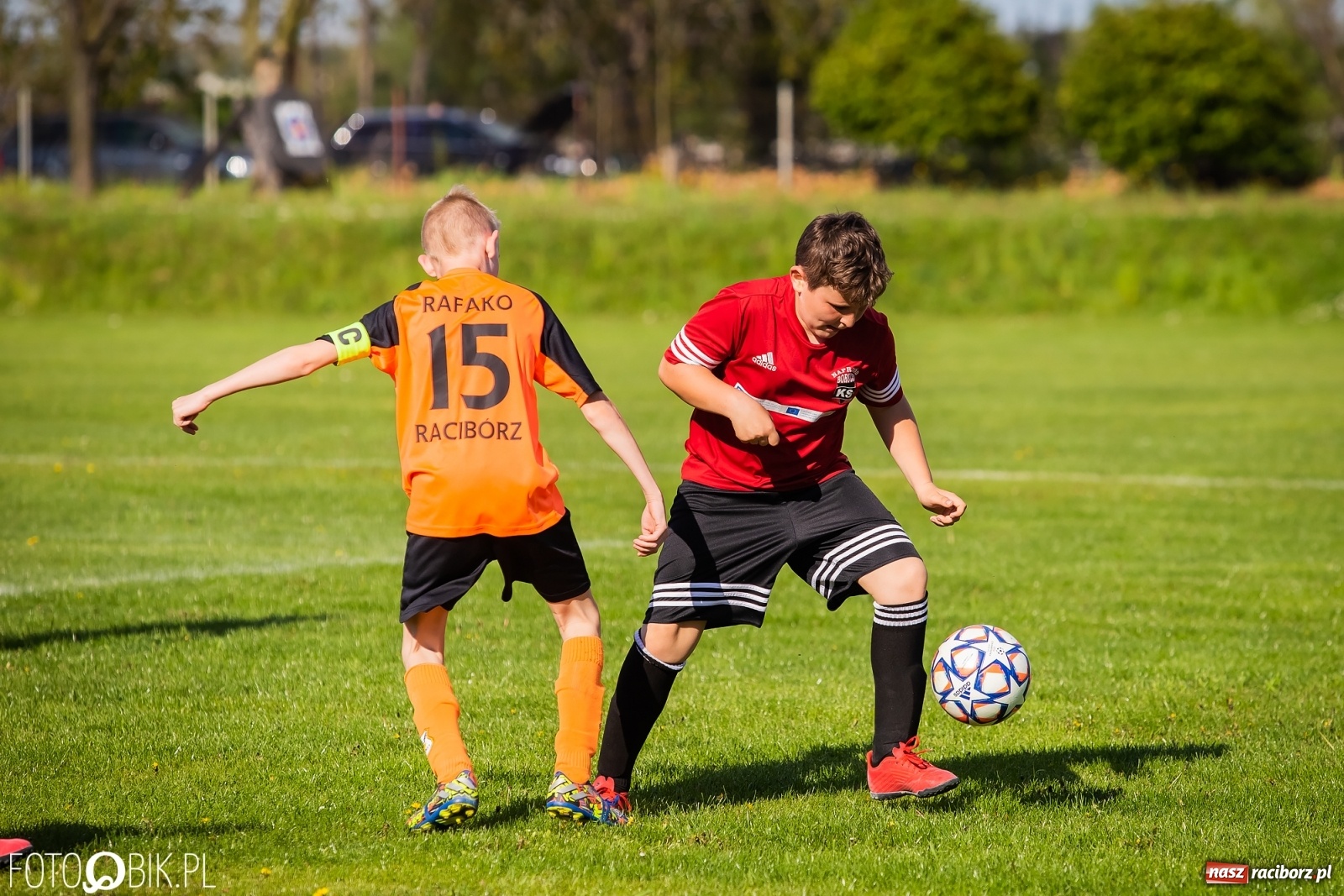 Zdjęcie w galerii na portalu naszraciborz.pl: Młodzi piłkarze Rafako na czele [FOTO] wiadomości z regionu