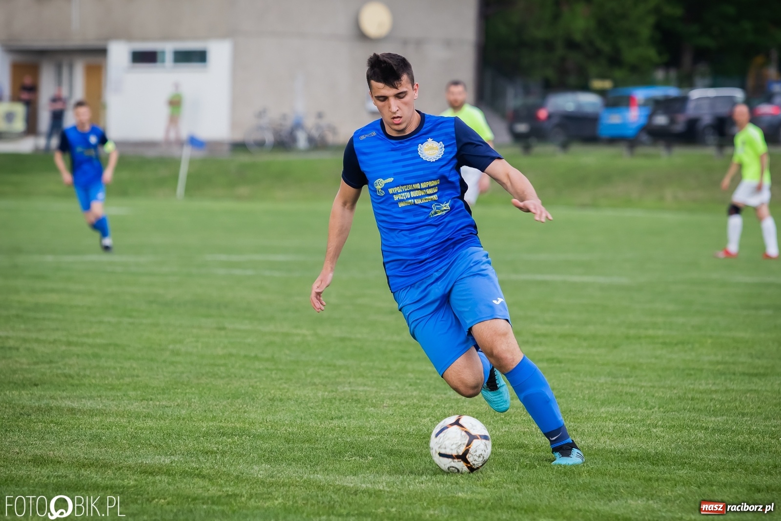 Zdjęcie w galerii na portalu naszraciborz.pl: Trzy do zera, wicelider żegna outsidera [FOTO] wiadomości z regionu