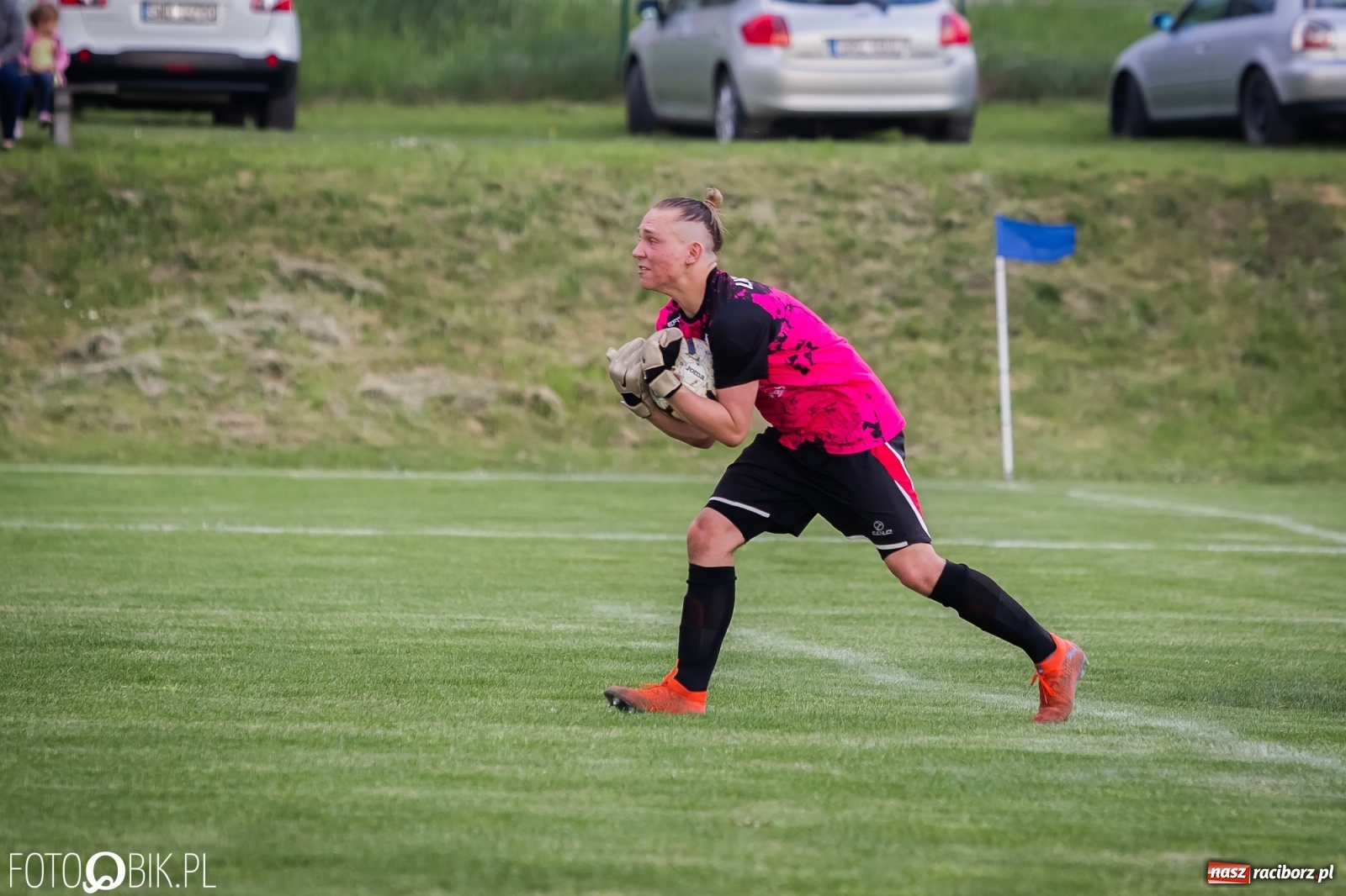 Zdjęcie w galerii na portalu naszraciborz.pl: Trzy do zera, wicelider żegna outsidera [FOTO] wiadomości z regionu