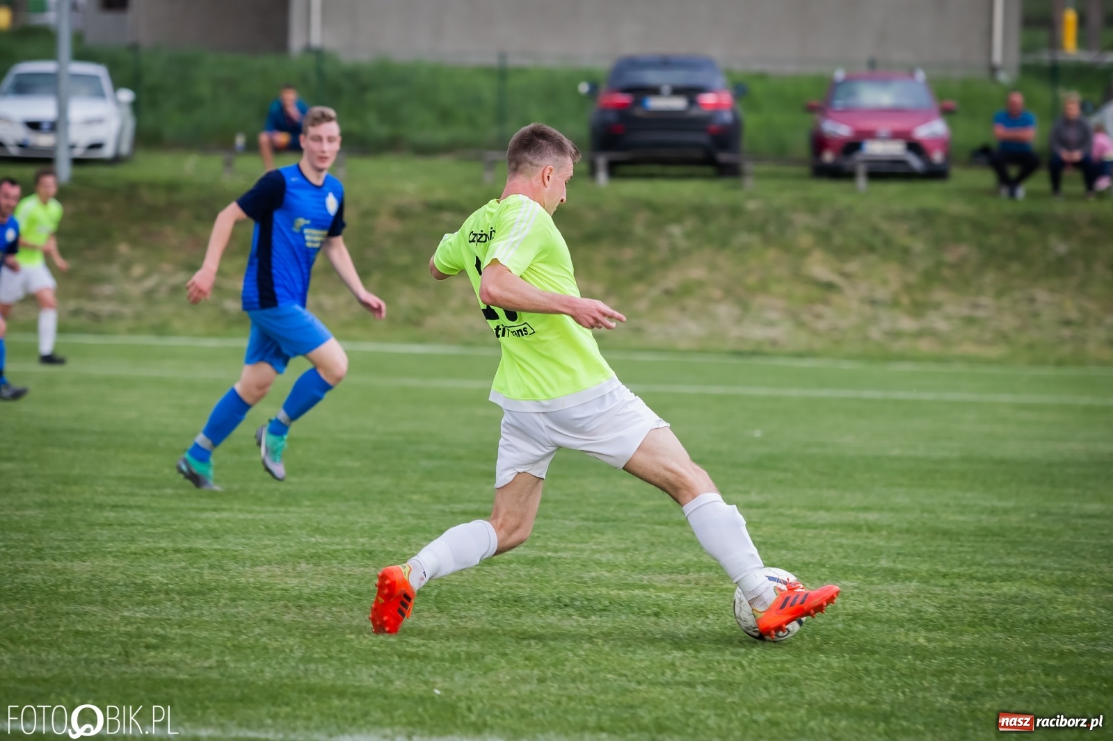 Zdjęcie w galerii na portalu naszraciborz.pl: Trzy do zera, wicelider żegna outsidera [FOTO] wiadomości z regionu