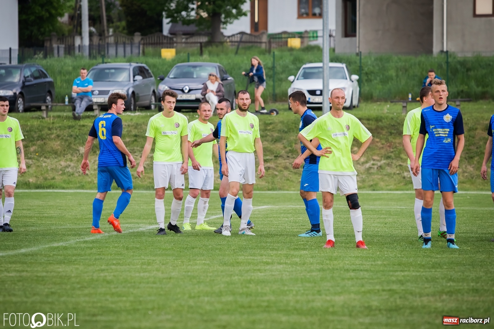 Zdjęcie w galerii na portalu naszraciborz.pl: Trzy do zera, wicelider żegna outsidera [FOTO] wiadomości z regionu