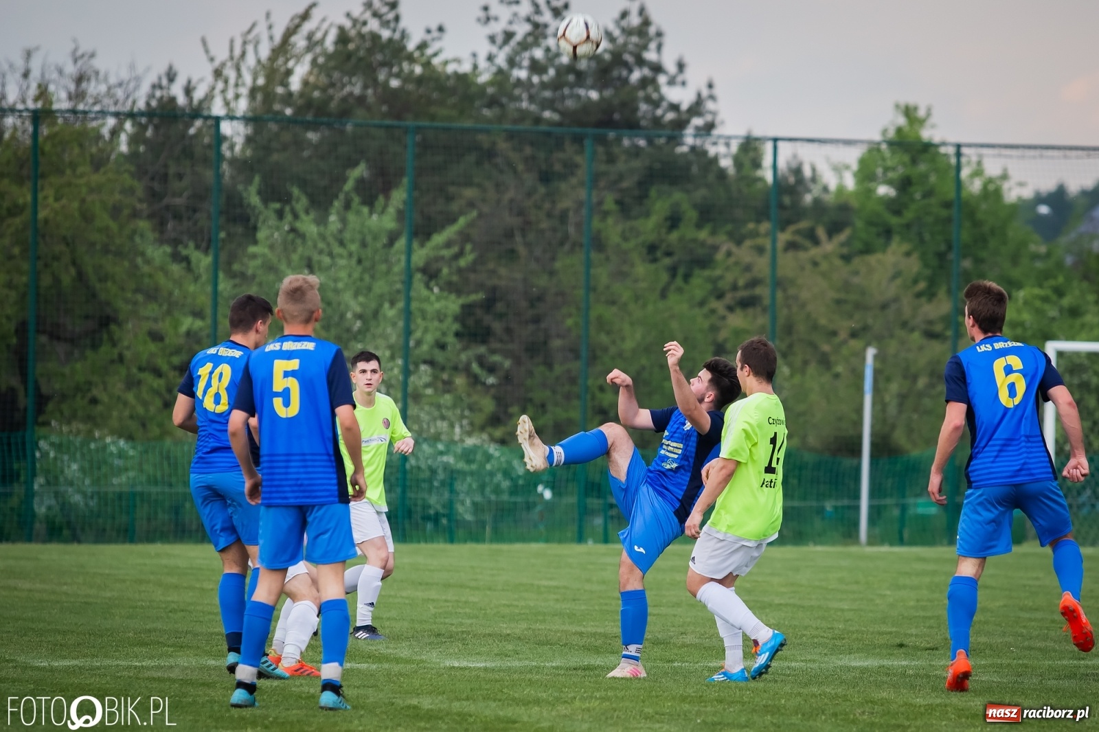 Zdjęcie w galerii na portalu naszraciborz.pl: Trzy do zera, wicelider żegna outsidera [FOTO] wiadomości z regionu
