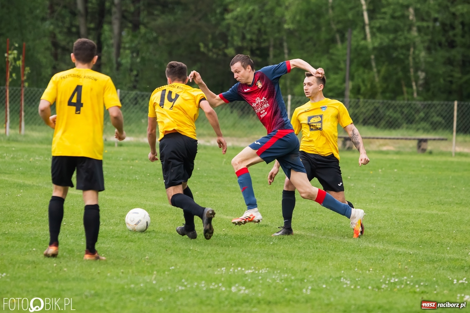 Zdjęcie w galerii na portalu naszraciborz.pl: Choć bardzo się starali, goli nie strzelali [FOTO] wiadomości z regionu