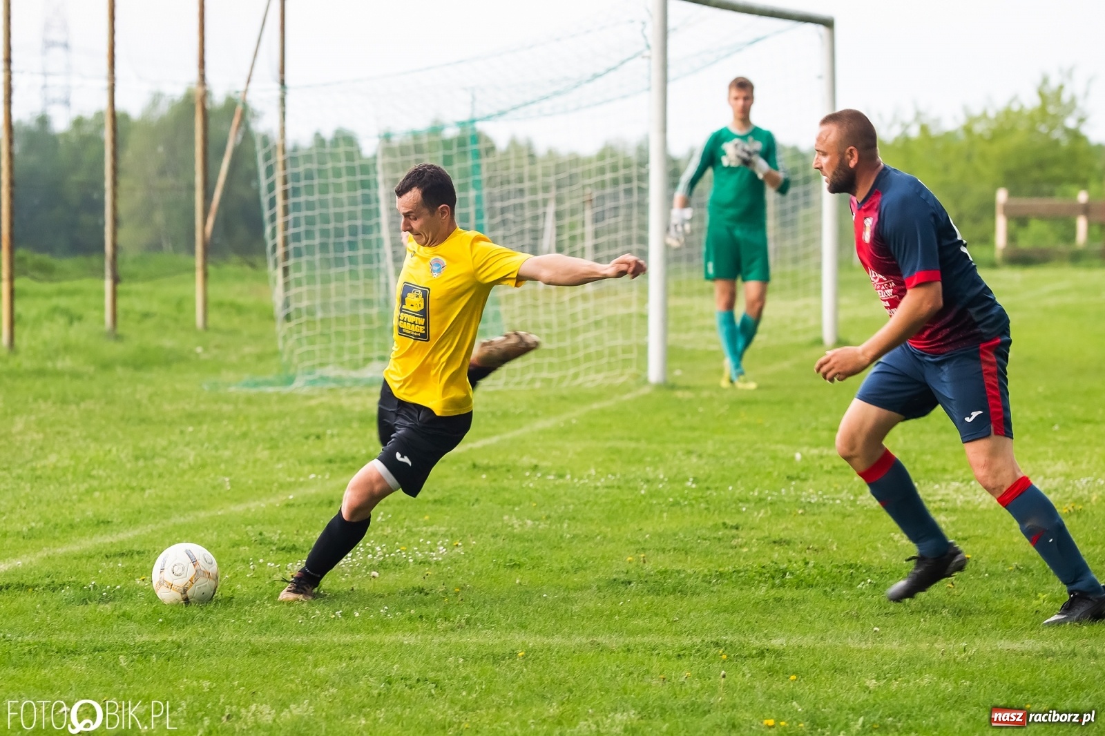 Zdjęcie w galerii na portalu naszraciborz.pl: Choć bardzo się starali, goli nie strzelali [FOTO] wiadomości z regionu