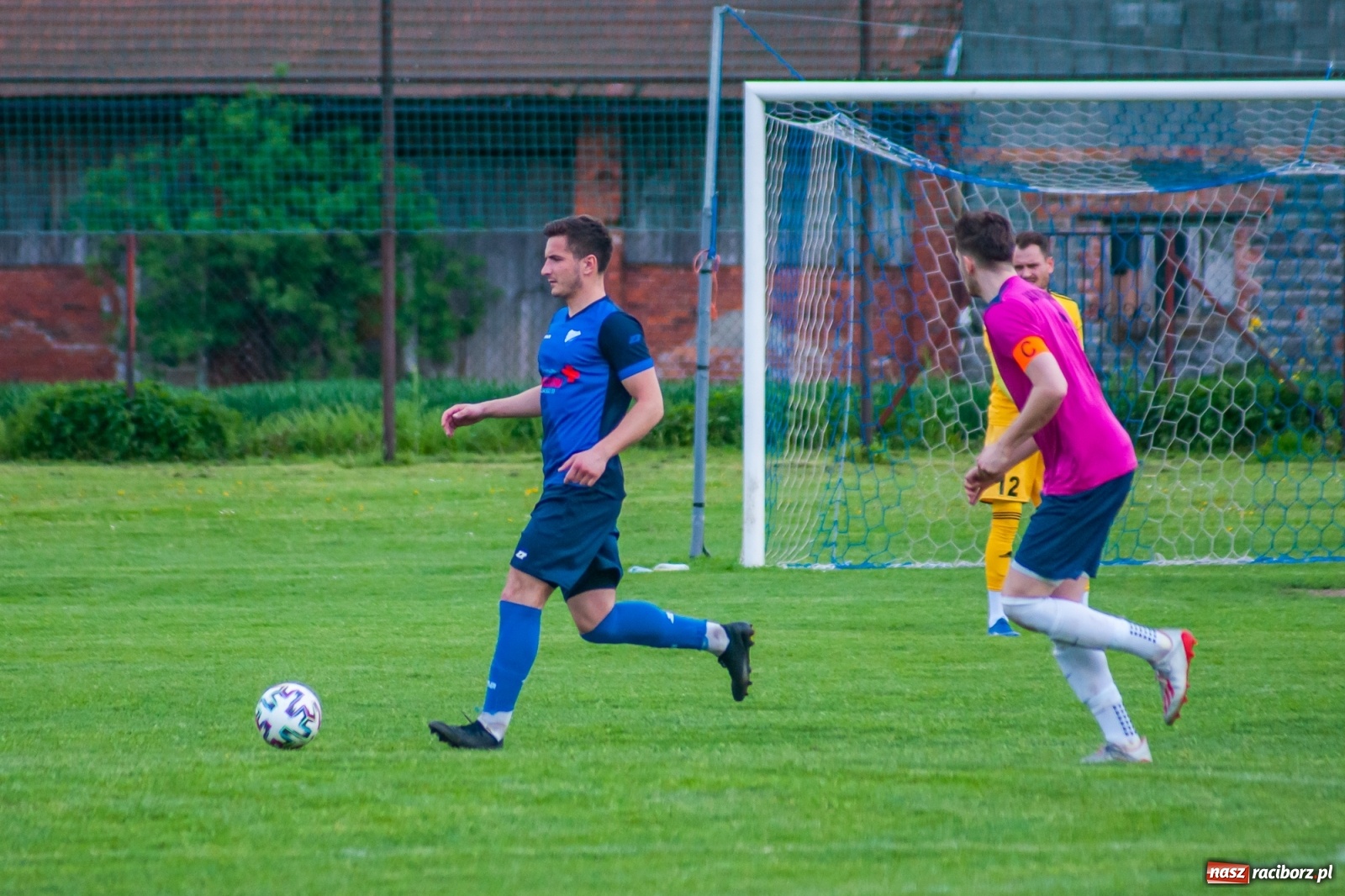 Zdjęcie w galerii na portalu naszraciborz.pl: Czwartoligowiec okazał się za mocny. Krzyżanowice za burtą Pucharu Polski [FOTO] wiadomości z regionu