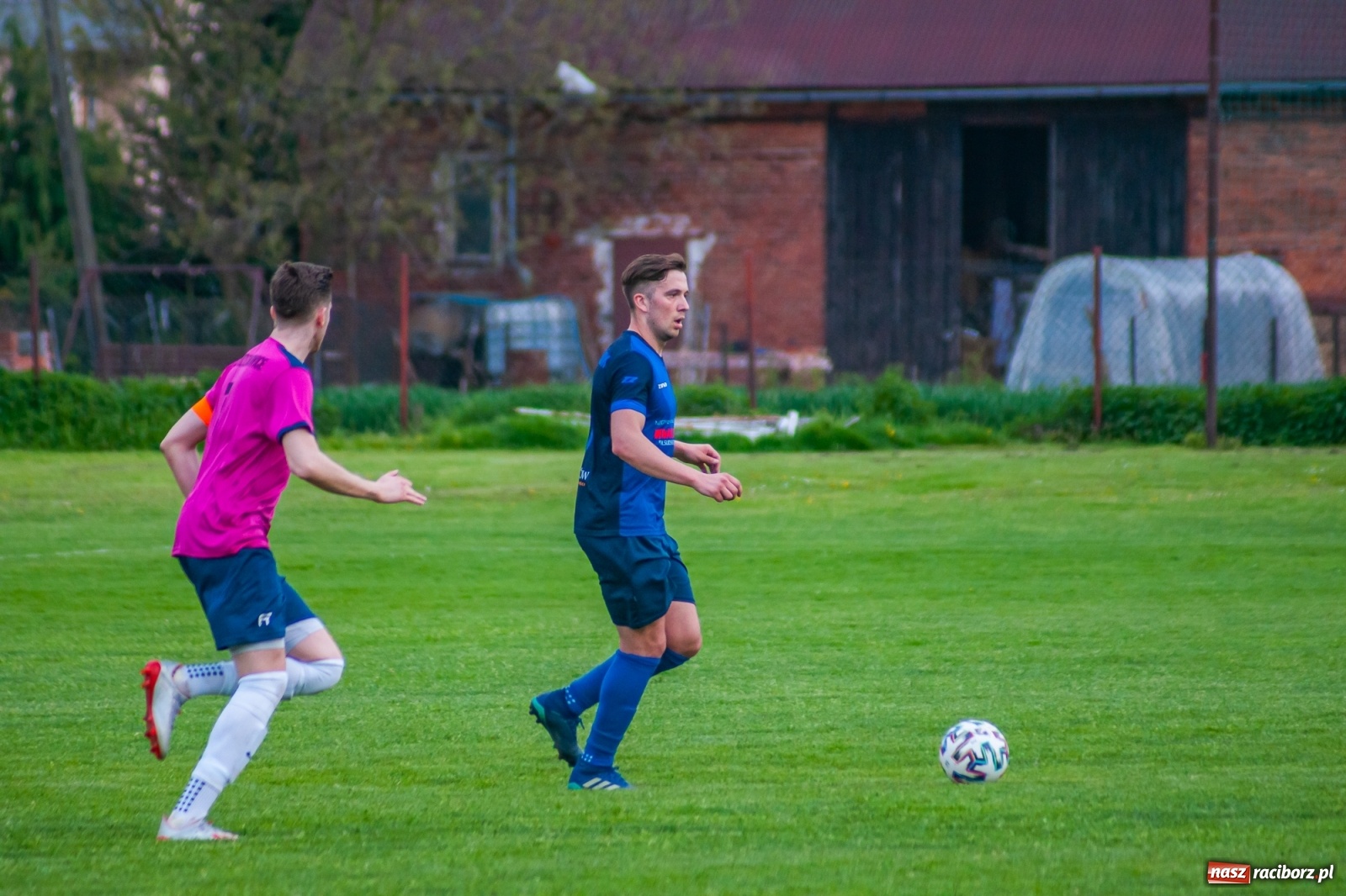 Zdjęcie w galerii na portalu naszraciborz.pl: Czwartoligowiec okazał się za mocny. Krzyżanowice za burtą Pucharu Polski [FOTO] wiadomości z regionu