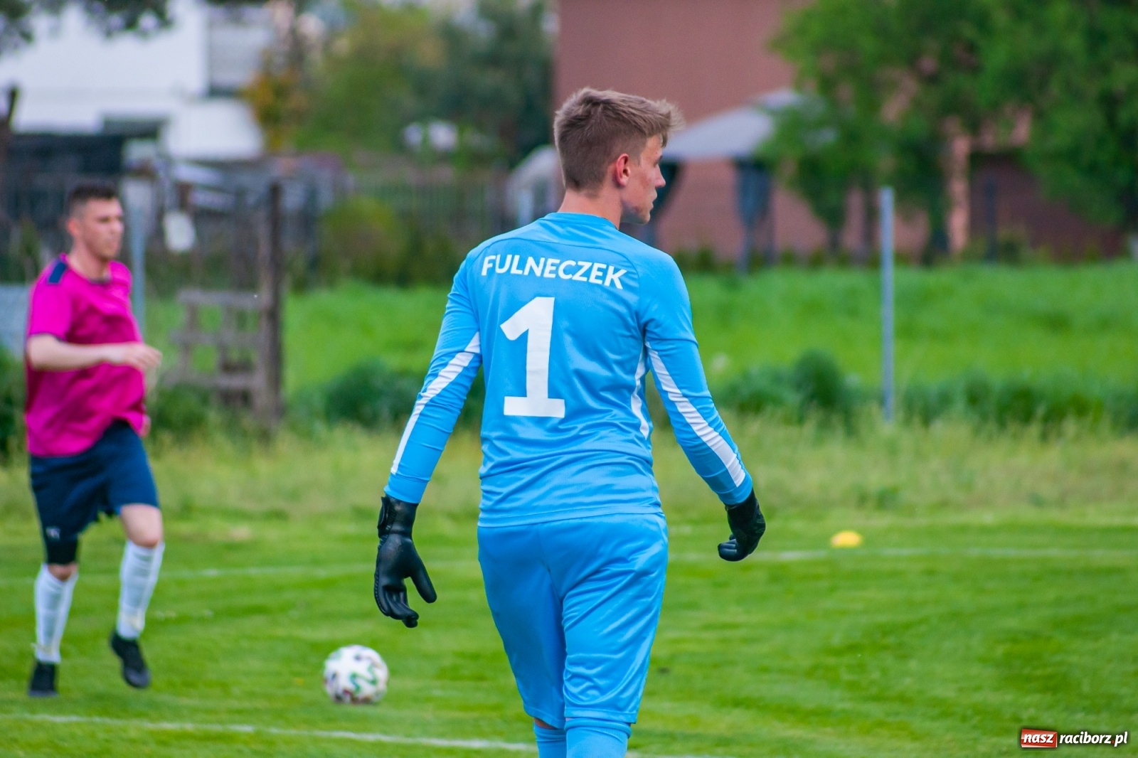 Zdjęcie w galerii na portalu naszraciborz.pl: Czwartoligowiec okazał się za mocny. Krzyżanowice za burtą Pucharu Polski [FOTO] wiadomości z regionu