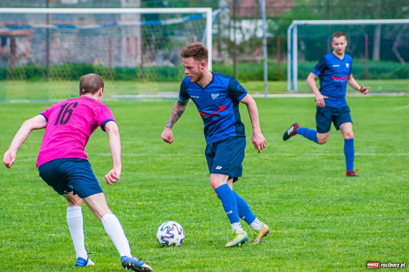 Zdjęcie w galerii na portalu naszraciborz.pl: Czwartoligowiec okazał się za mocny. Krzyżanowice za burtą Pucharu Polski [FOTO] wiadomości z regionu