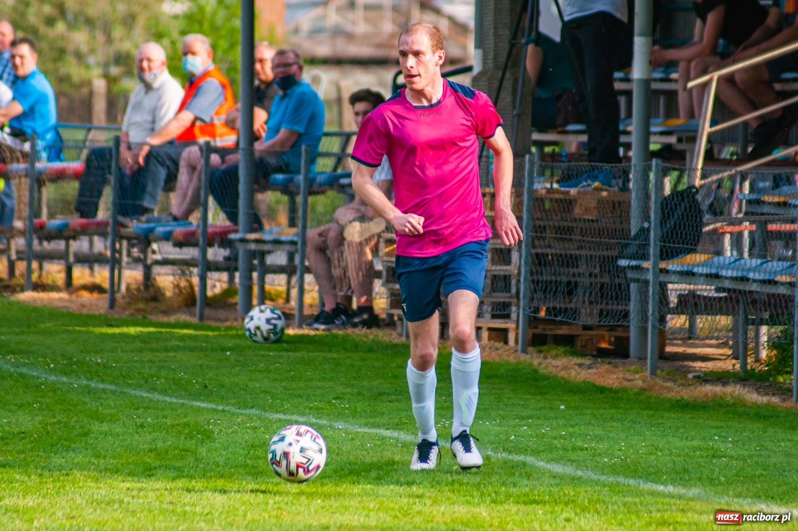 Zdjęcie w galerii na portalu naszraciborz.pl: Czwartoligowiec okazał się za mocny. Krzyżanowice za burtą Pucharu Polski [FOTO] wiadomości z regionu