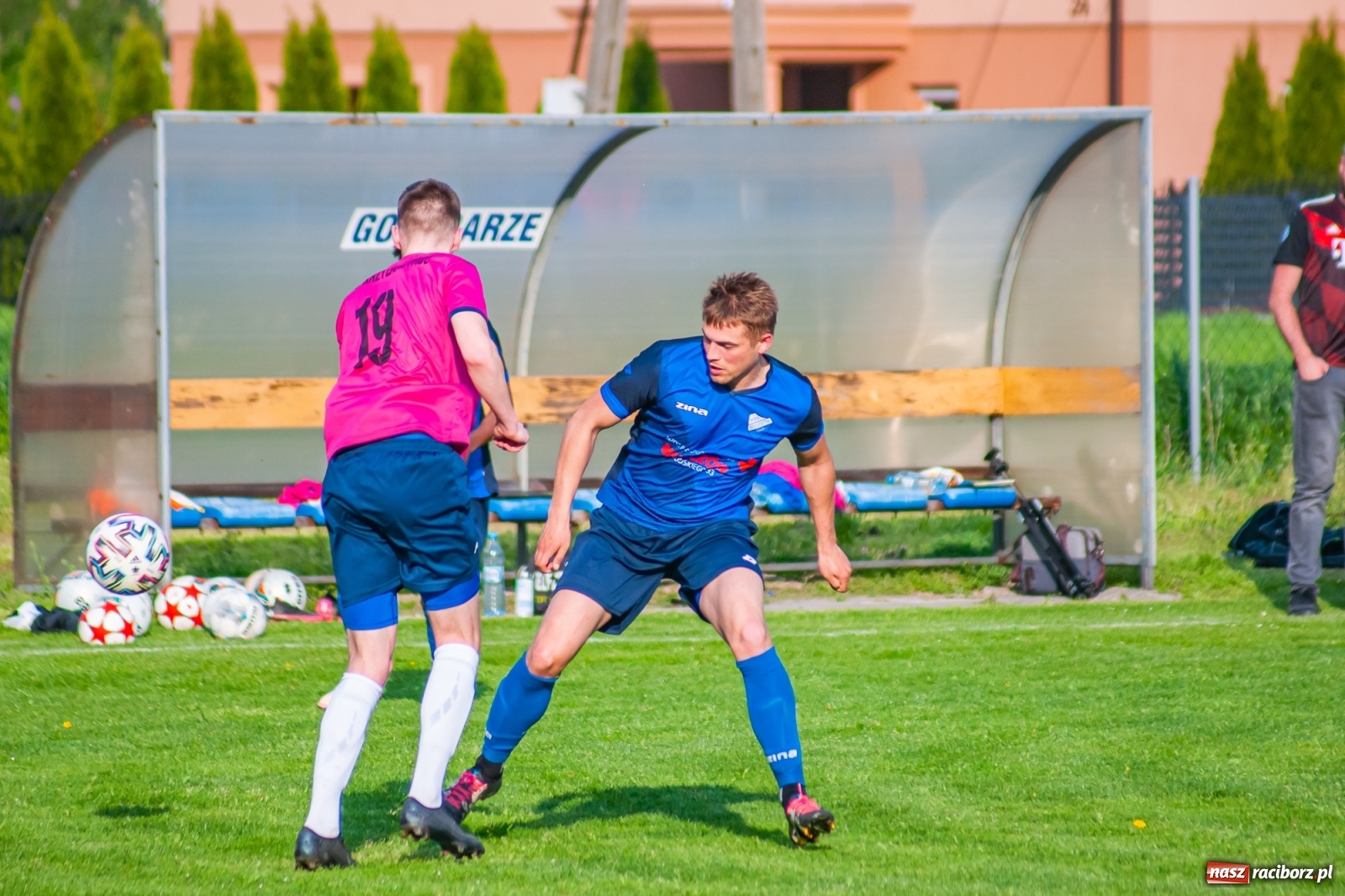 Zdjęcie w galerii na portalu naszraciborz.pl: Czwartoligowiec okazał się za mocny. Krzyżanowice za burtą Pucharu Polski [FOTO] wiadomości z regionu