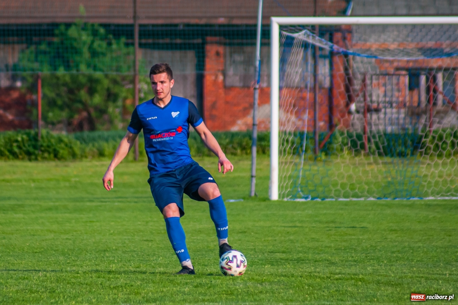 Zdjęcie w galerii na portalu naszraciborz.pl: Czwartoligowiec okazał się za mocny. Krzyżanowice za burtą Pucharu Polski [FOTO] wiadomości z regionu