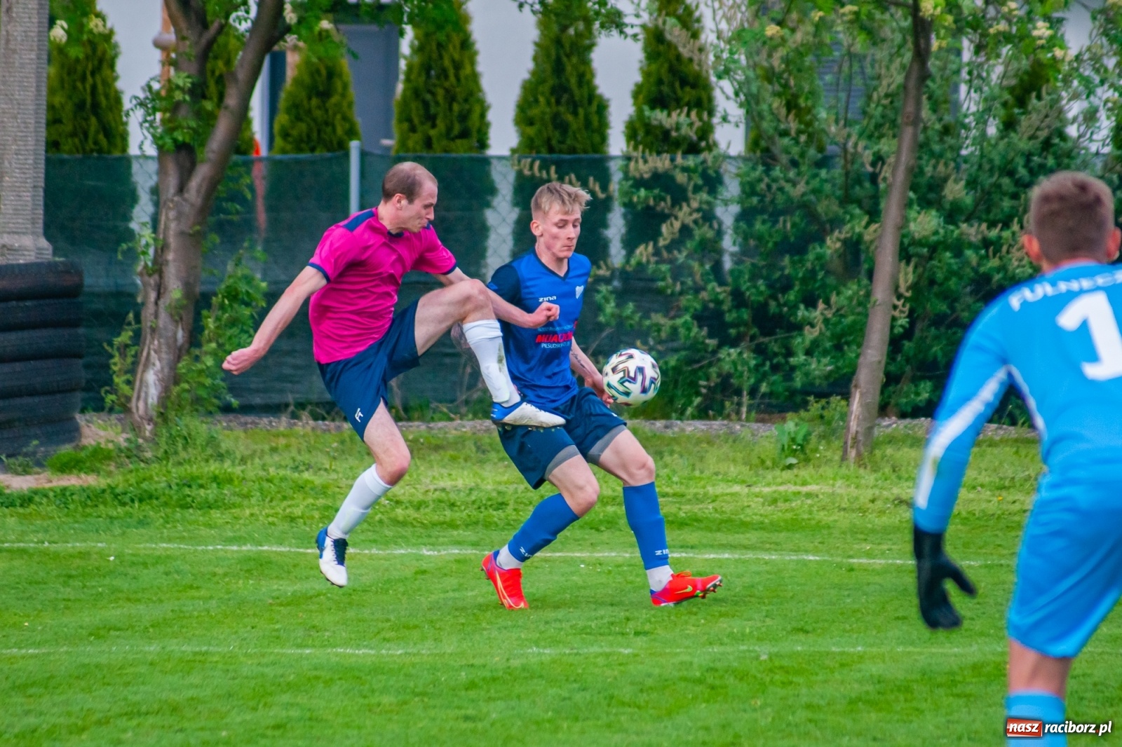 Zdjęcie w galerii na portalu naszraciborz.pl: Czwartoligowiec okazał się za mocny. Krzyżanowice za burtą Pucharu Polski [FOTO] wiadomości z regionu