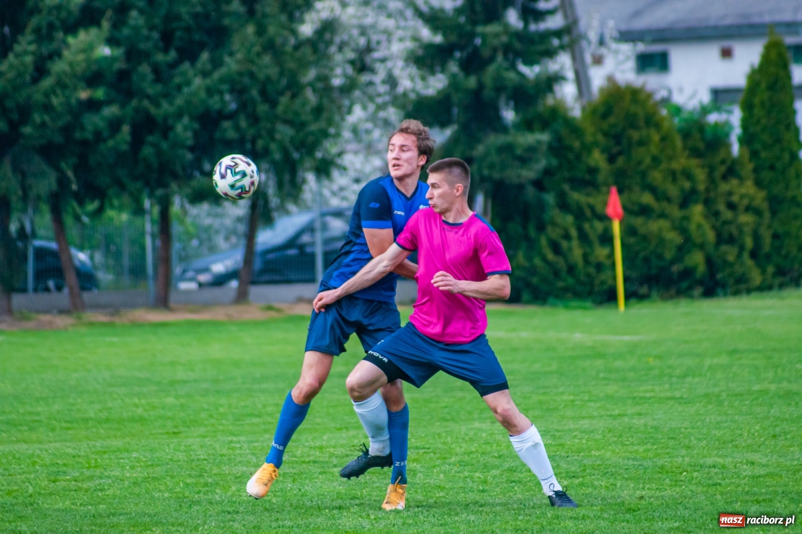 Zdjęcie w galerii na portalu naszraciborz.pl: Czwartoligowiec okazał się za mocny. Krzyżanowice za burtą Pucharu Polski [FOTO] wiadomości z regionu