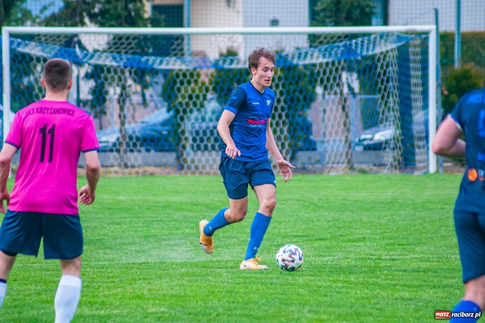 Zdjęcie w galerii na portalu naszraciborz.pl: Czwartoligowiec okazał się za mocny. Krzyżanowice za burtą Pucharu Polski [FOTO] wiadomości z regionu